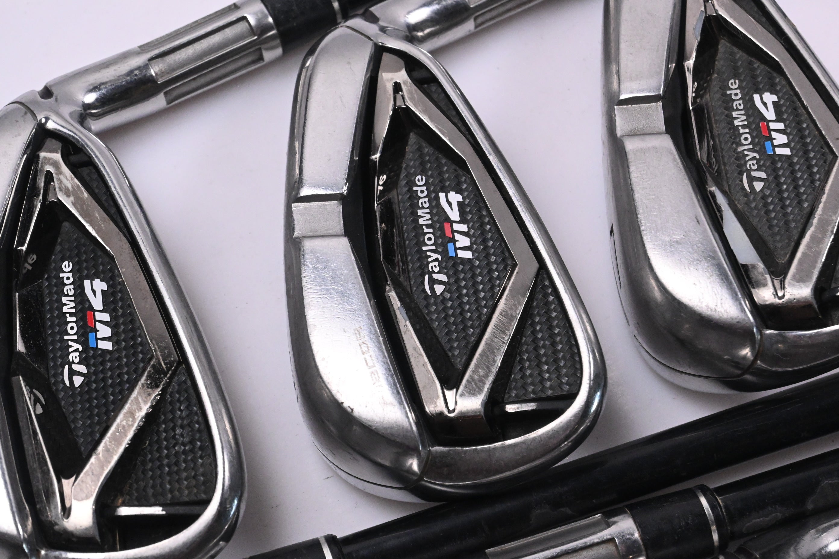 Taylormade M4 Irons / 5-PW+SW / Regular Flex Fujikura Atmos Red 6 Shafts