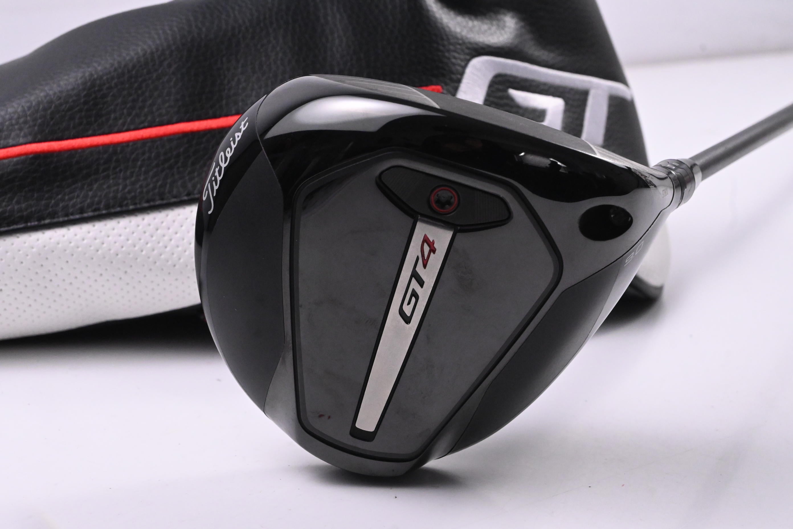Titleist GT4 Driver / 9 Degree / Stiff Flex UST ONE Oneswing Shaft Tech Shaft