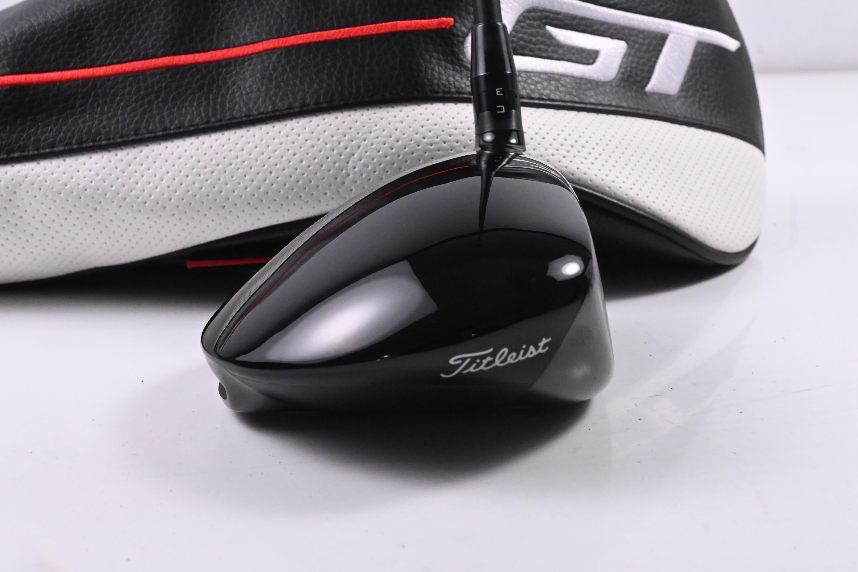 Titleist GT4 Driver / 9 Degree / Stiff Flex UST ONE Oneswing Shaft Tech Shaft