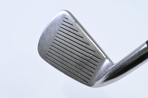 Titleist DCI 962 #2 Iron / 19.5 Degree / Stiff Flex Dynamic Gold S300 Shaft