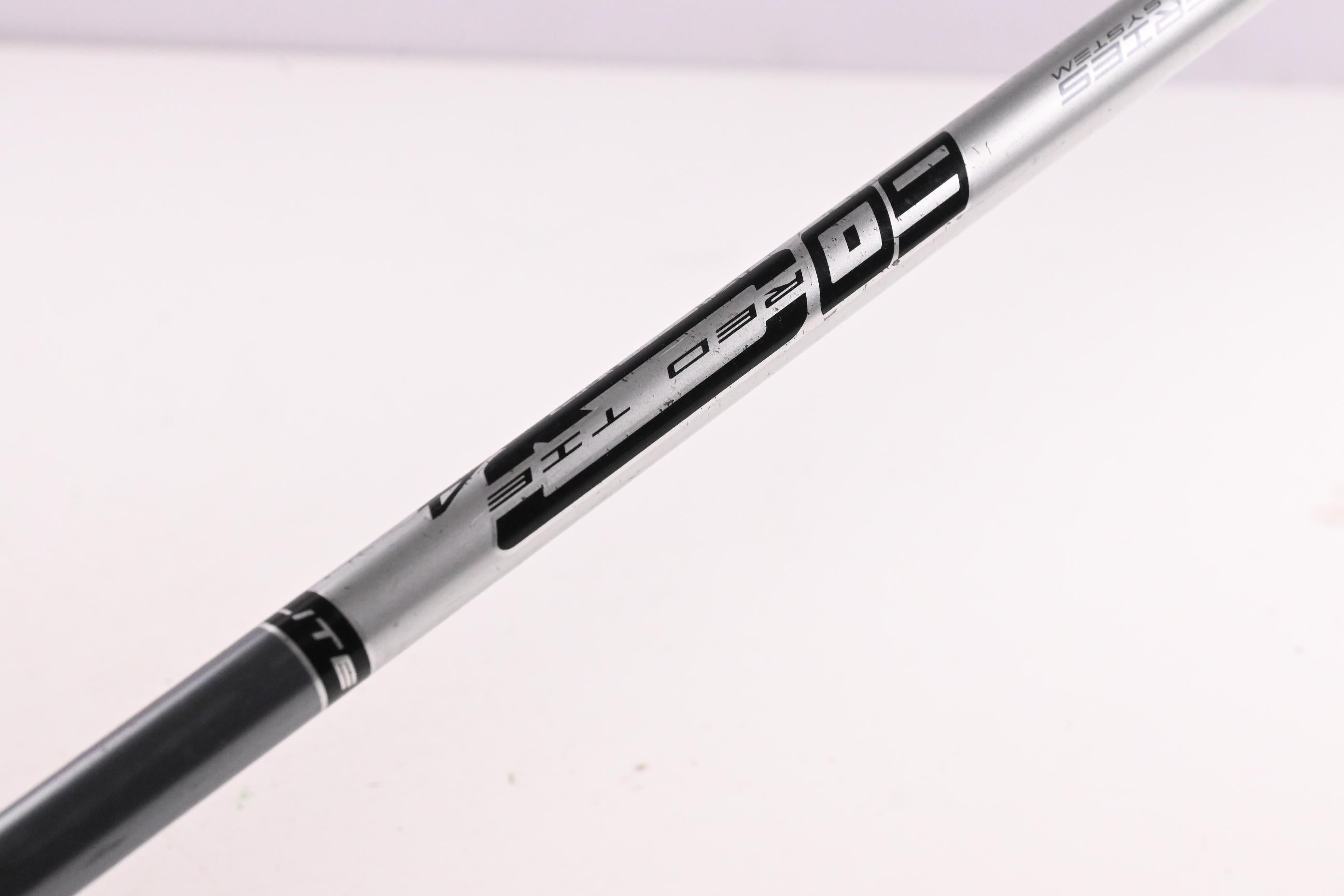 Cobra King F6 Driver / 10.5 Degree / Stiff Flex Matrix Ozik White Tie 60 Shaft