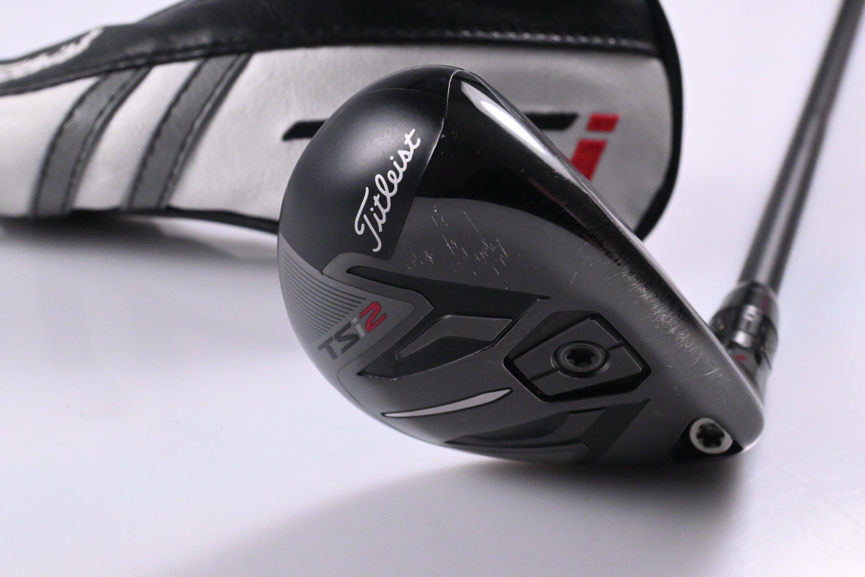 Titleist TSi2 #5 Hybrid / 24 Degree / Regular Flex Kuro Kage Black Series 55 Shaft