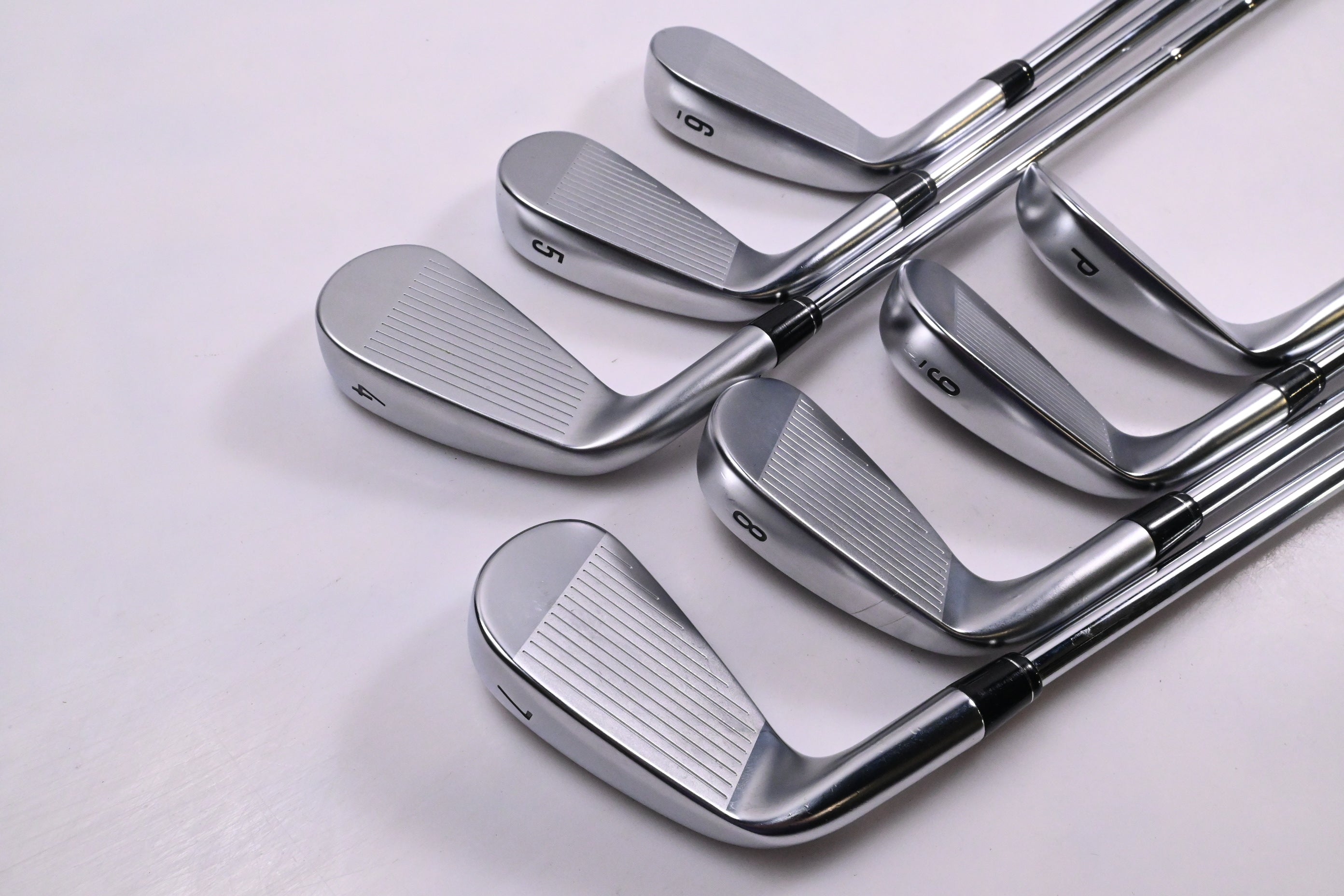 Callaway Apex Ai200 Irons / 4-PW / Stiff Flex Dynamic Gold Mid 90 S300 Shafts