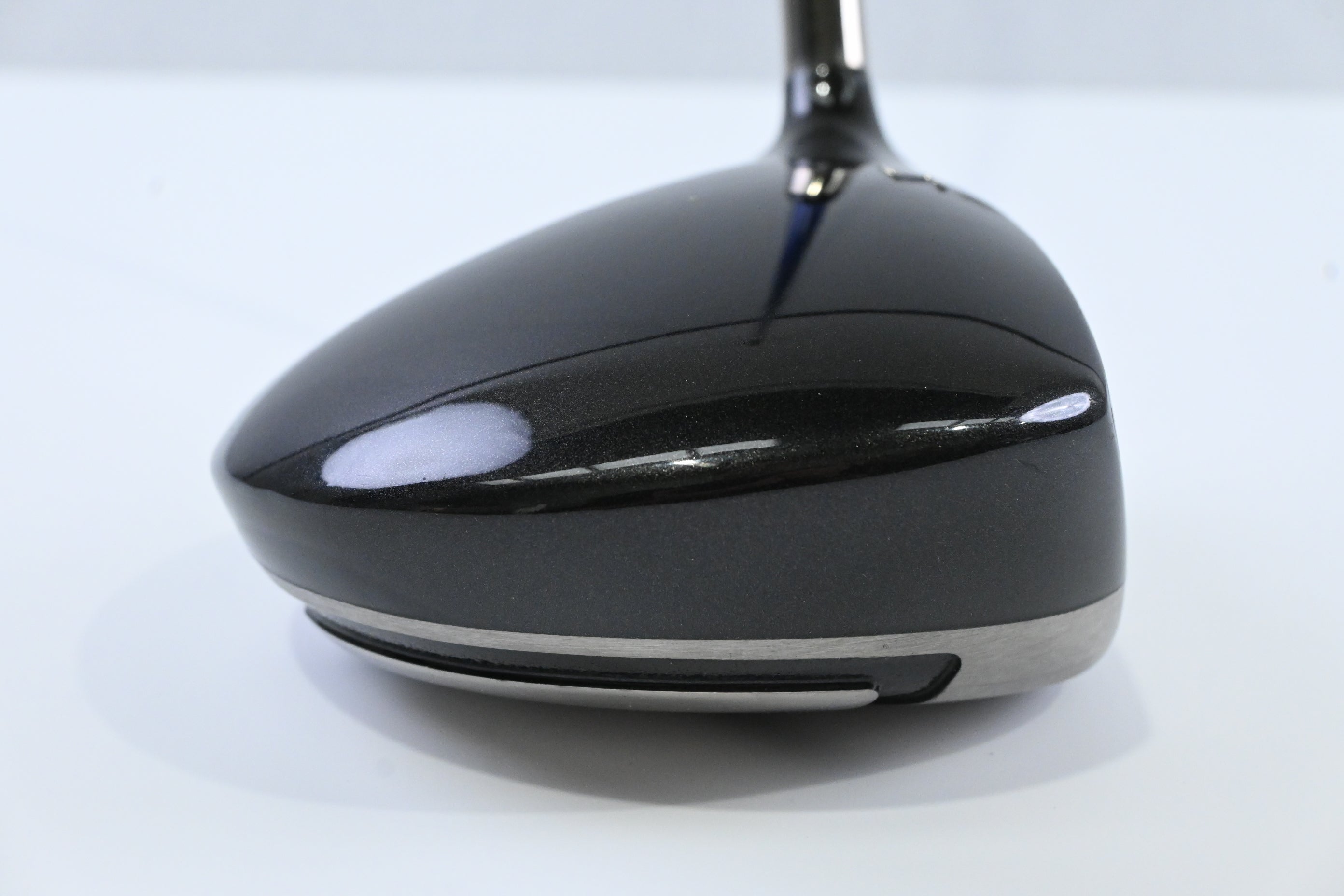 Titleist 905 R Driver / 10.5 / Stiff Flex Graphite Design YS 60