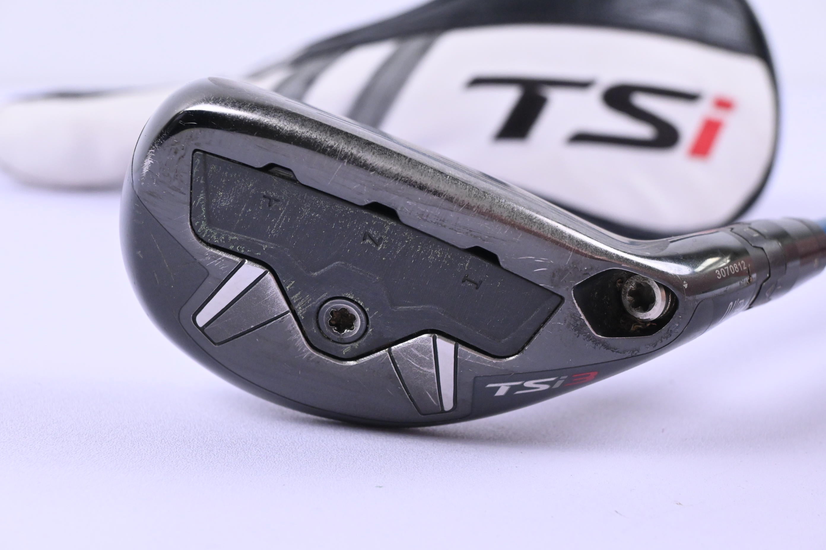 Titleist TSi3 #2 Hybrid / 18 Degree / X-Flex Aldila VS Proto 80 Shaft