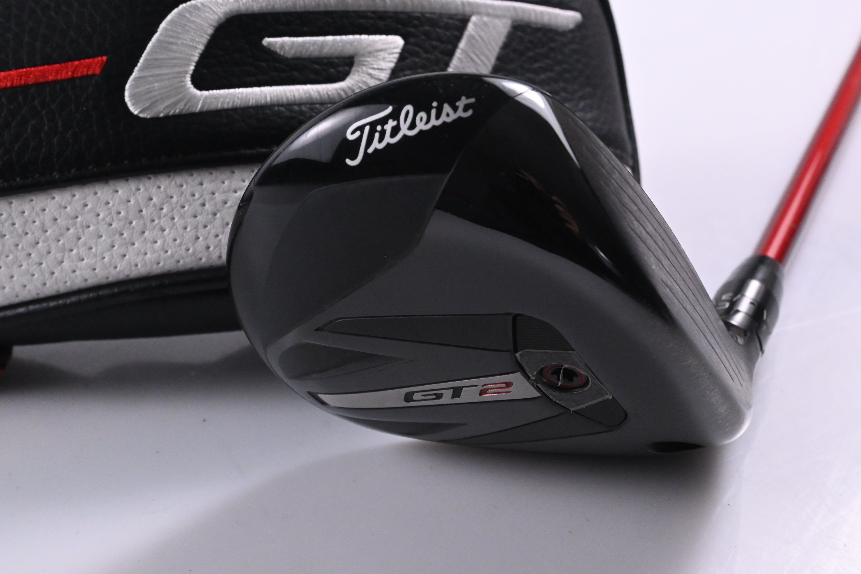 Titleist GT2 #5 Wood / 18 Degree / Regular Flex Denali Red 50 Shaft