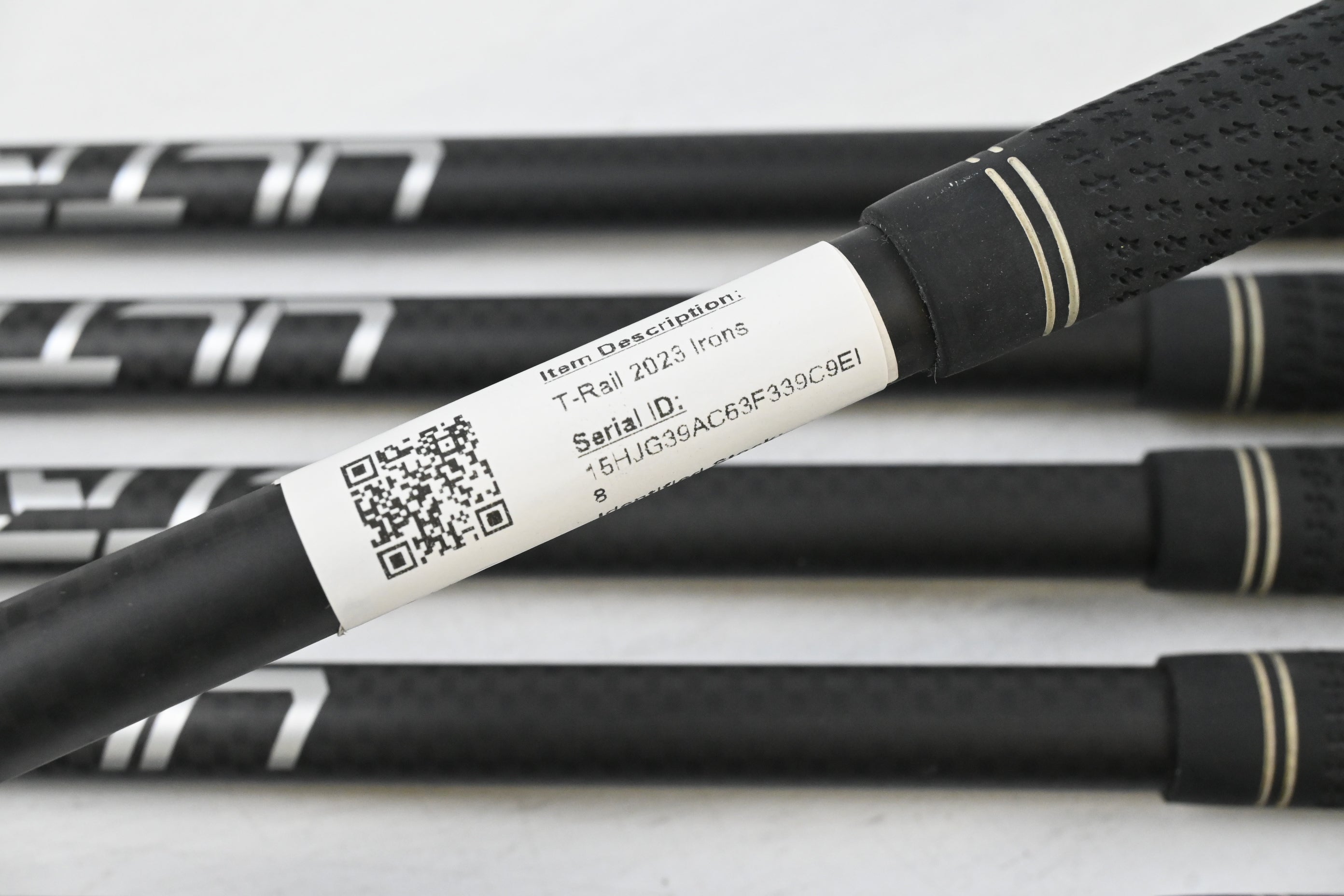 Cobra T-Rail 2023 Irons / 6-PW+SW / Regular Flex Ultralite 50 Shafts