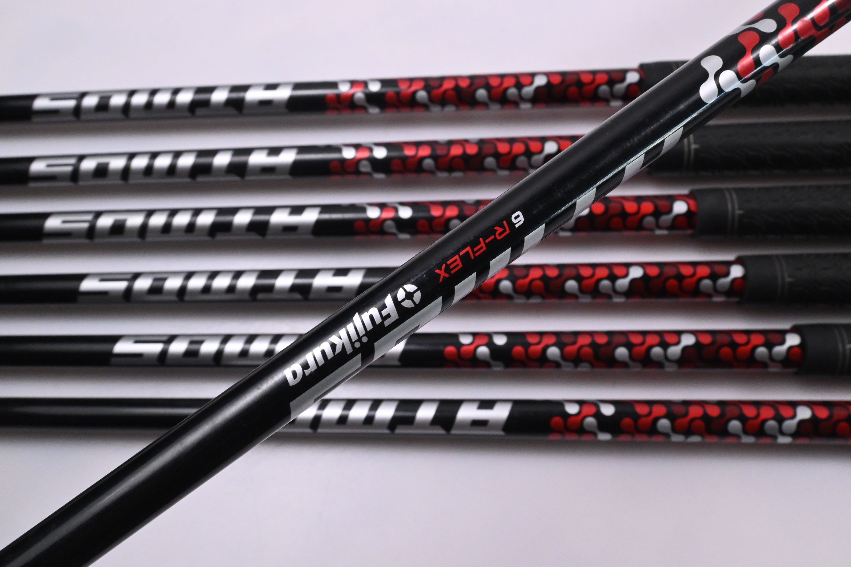 Taylormade M4 Irons / 5-PW+SW / Regular Flex Fujikura Atmos Red 6 Shafts