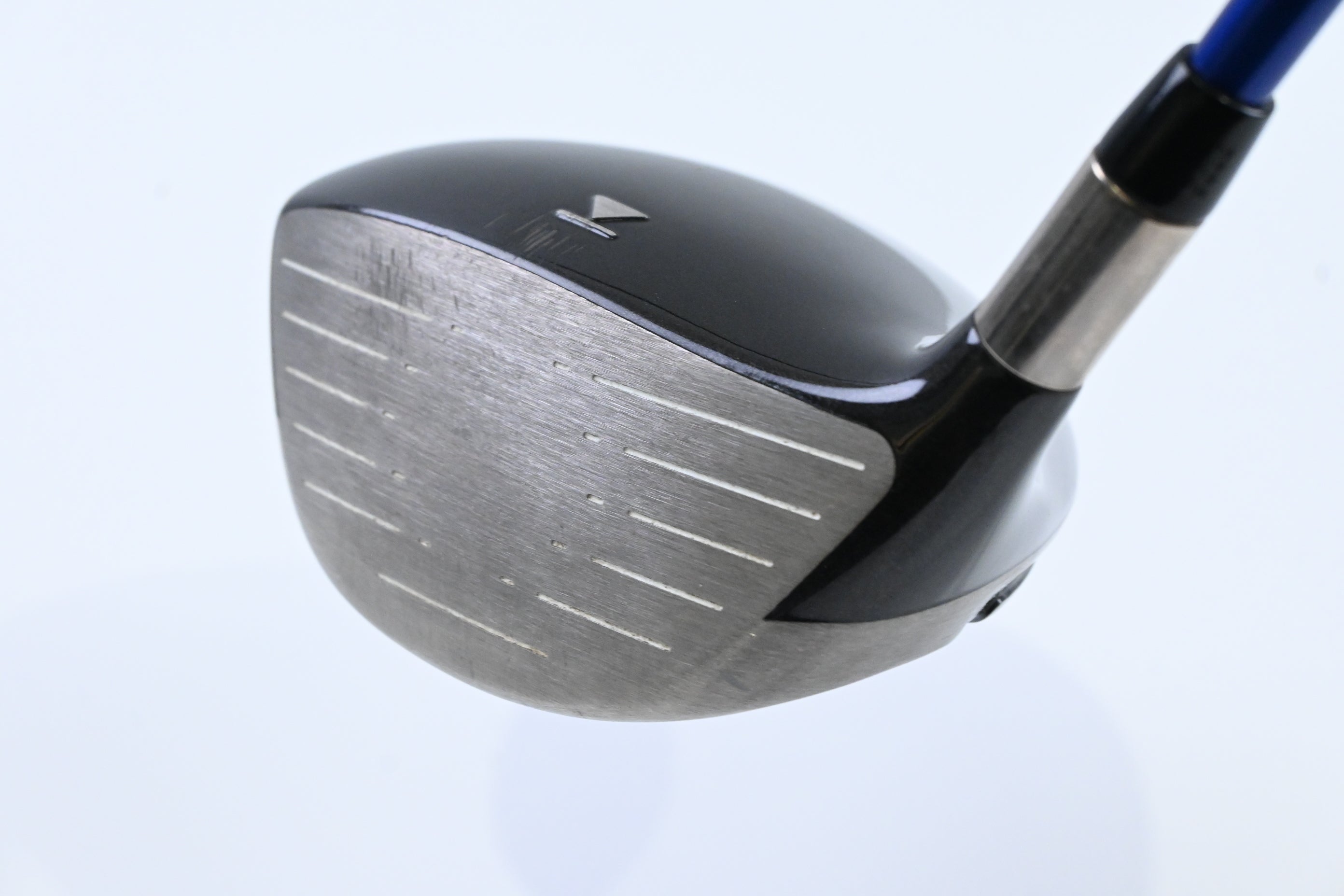 Titleist 905 R Driver / 10.5 / Stiff Flex Graphite Design YS 60