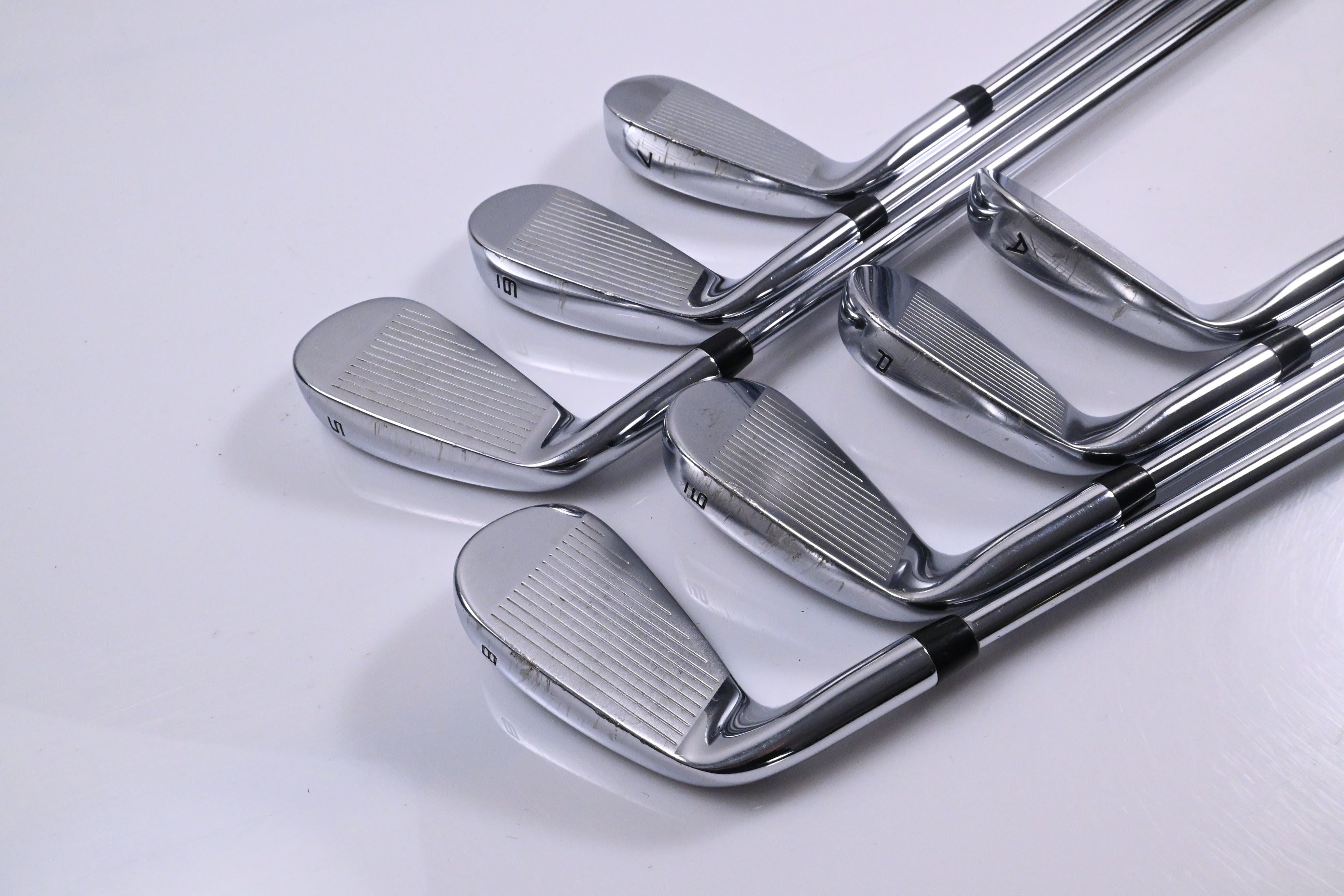 Callaway Elyte Irons / 5-PW+AW / Regular Flex Project X Vector 80 Shafts