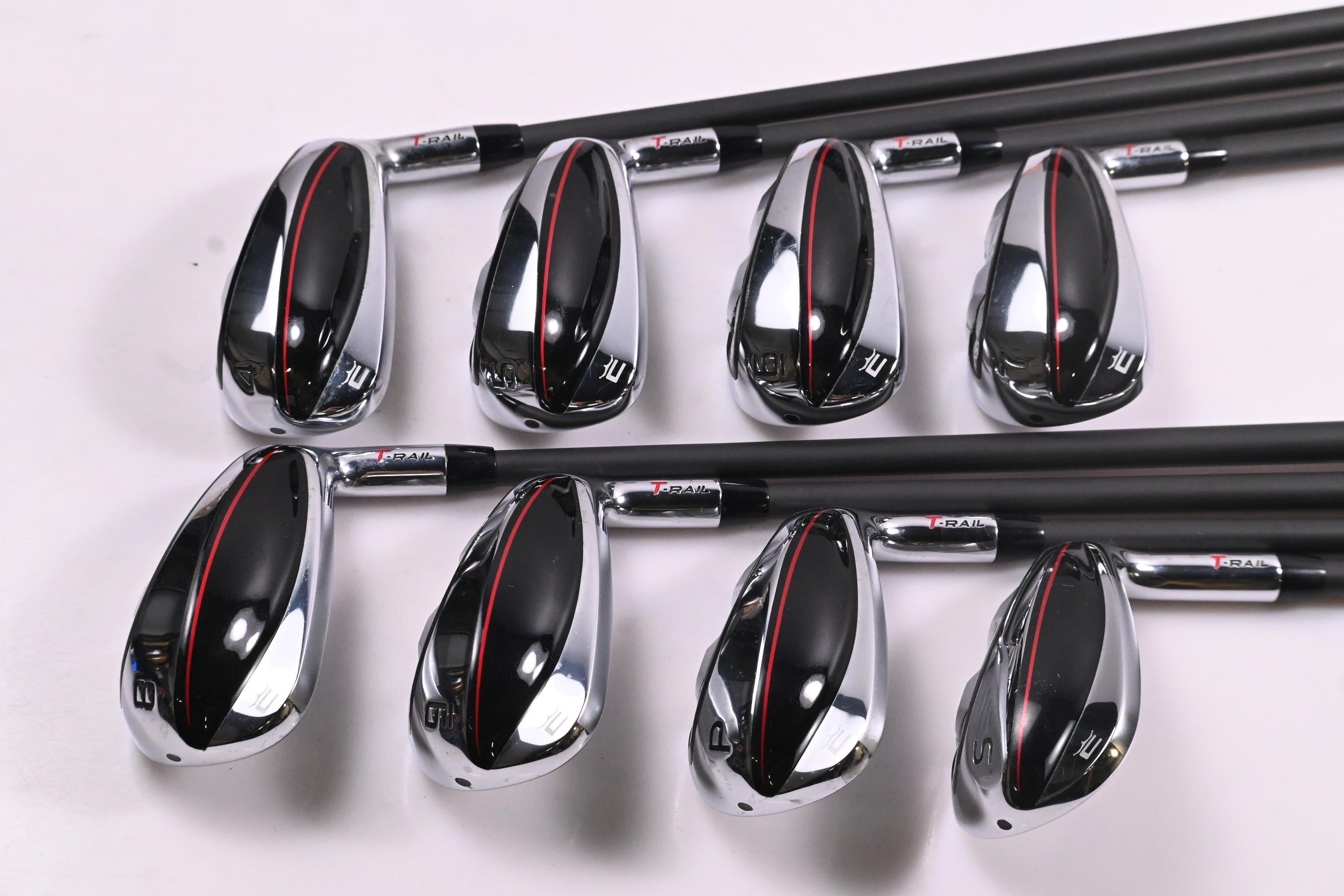 Cobra T-Rail 2023 Irons / 4-PW+SW / Regular Flex Cobra Ultralite 50 Shafts