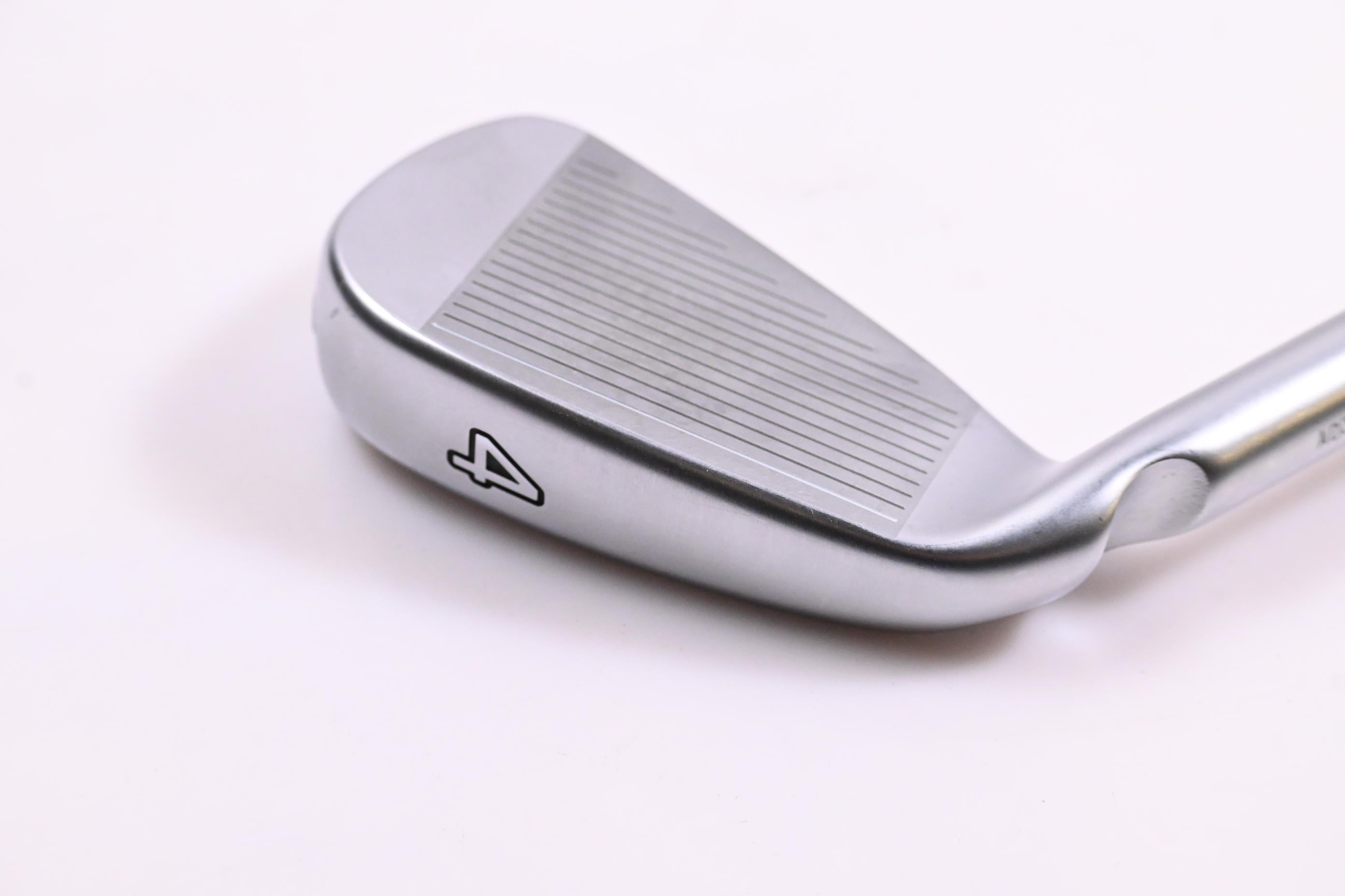 Ping i525 #4 Iron / 21 Degree / Red Dot / Regular Flex Dynamic Gold 105 R300