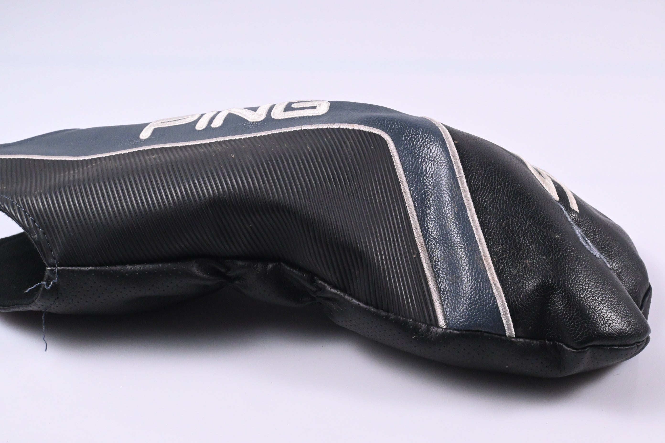 Left Hand Ping G425 Max Driver / 9 Degree / Stiff Flex Ping Tour 65 Shaft