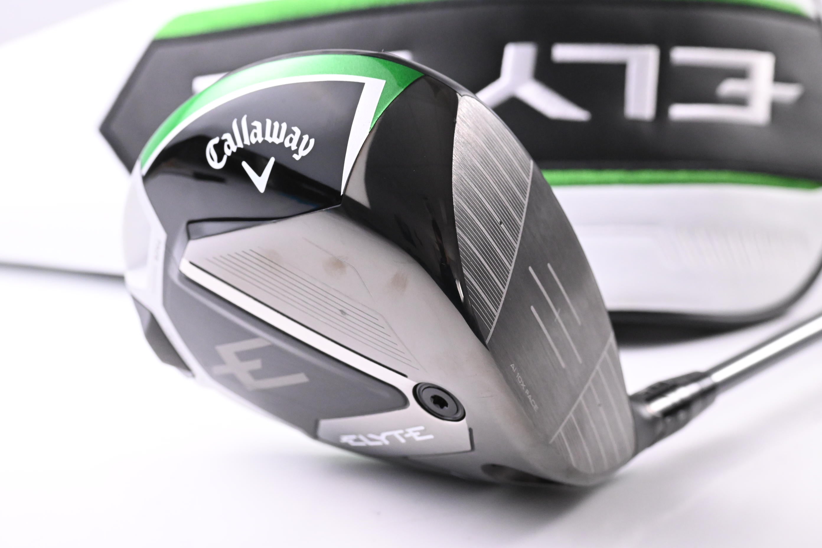 Callaway Elyte Driver / 9 Degree / Regular Flex Denali Charcoal 50 Shaft