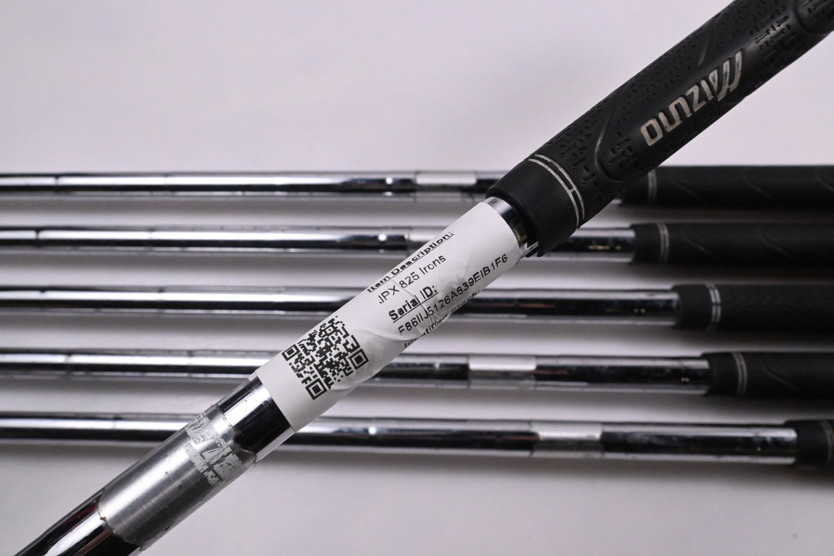 Left Hand Mizuno JPX 825 Irons / 5-PW / Stiff Flex Steel Shafts