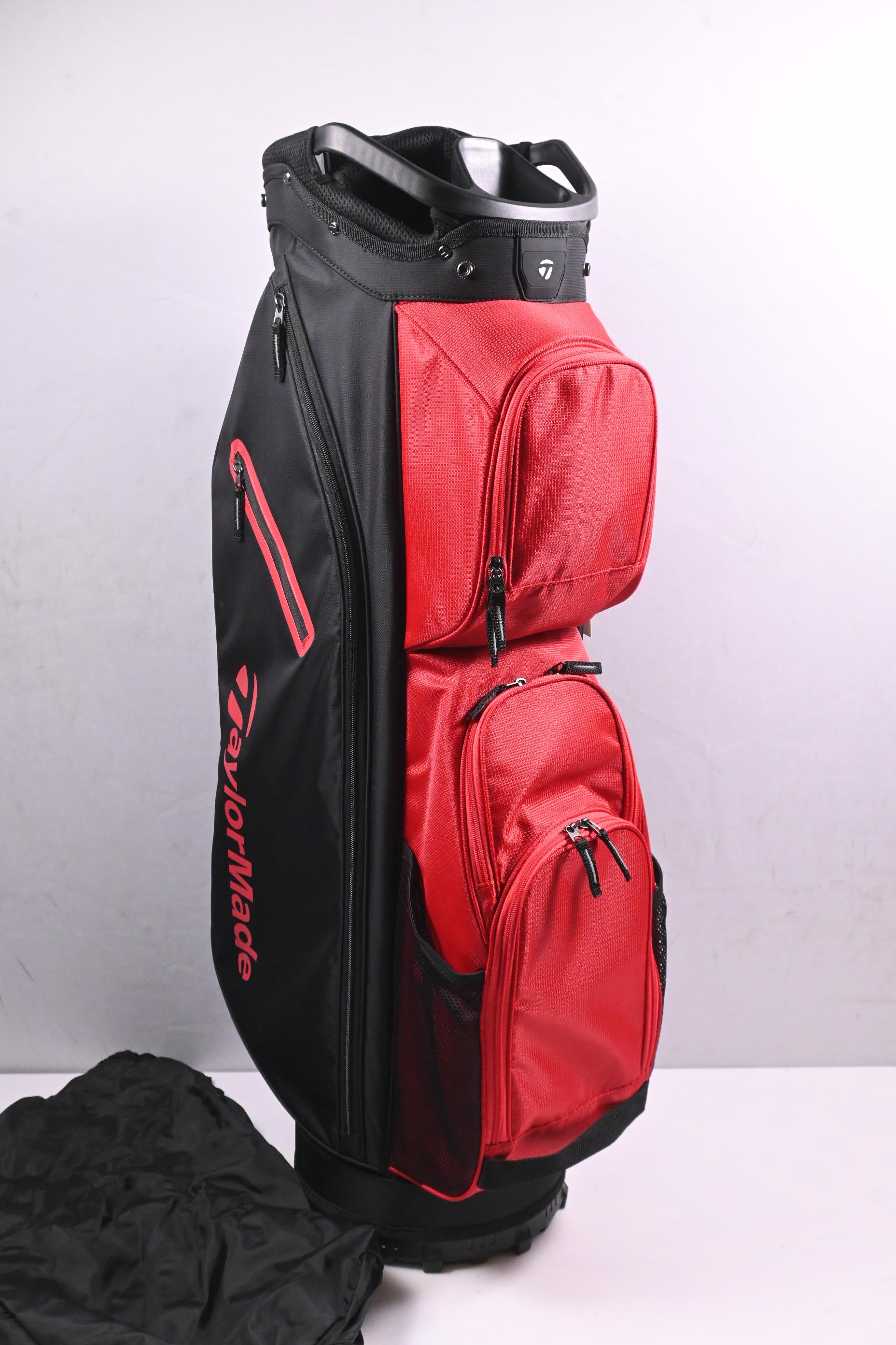 Taylormade Classic Cart Bag / 6-Way Divider / Black & Red