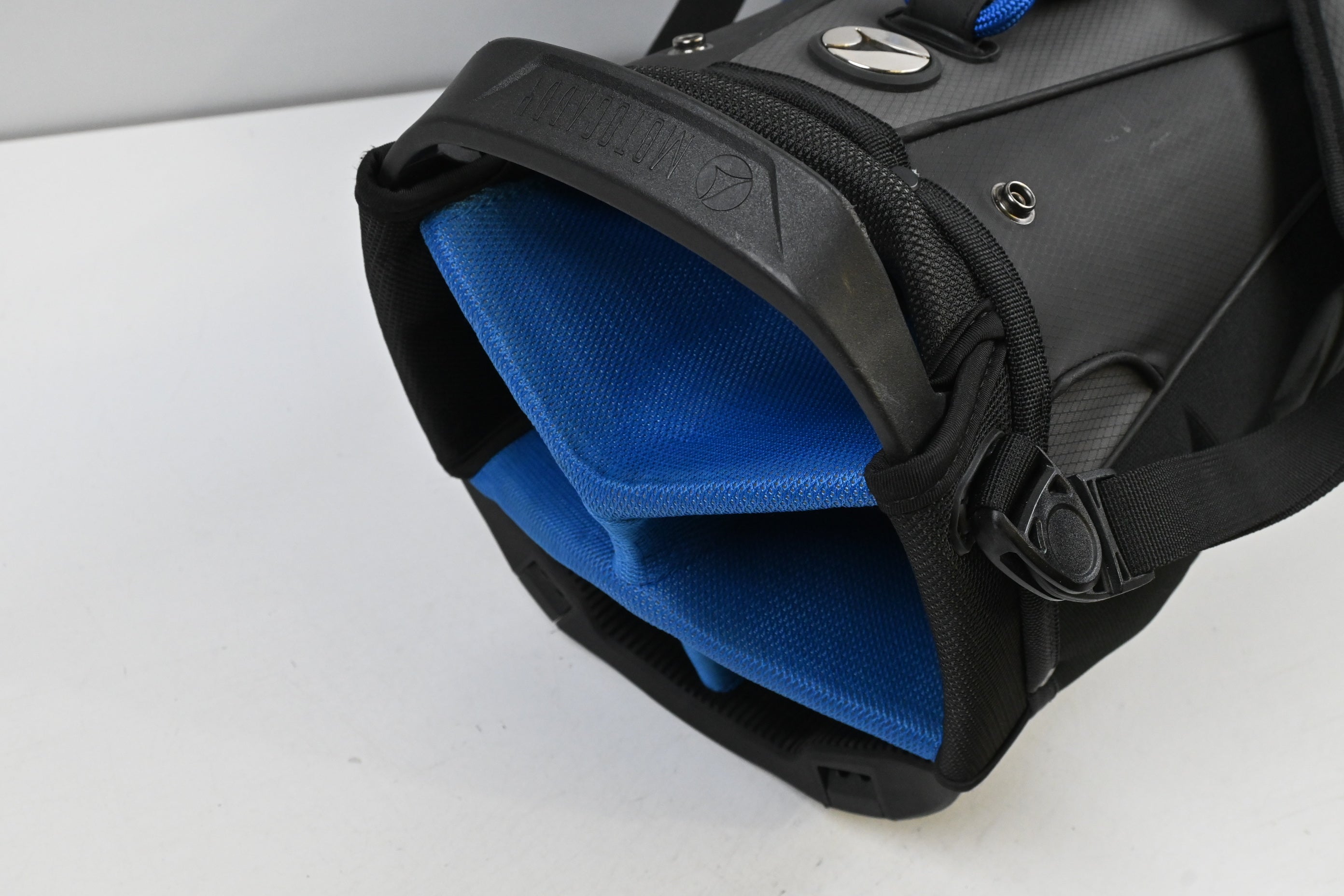 Motocaddy Hydro Flex Stand Bag / 5-Way Divider / Grey, Blue