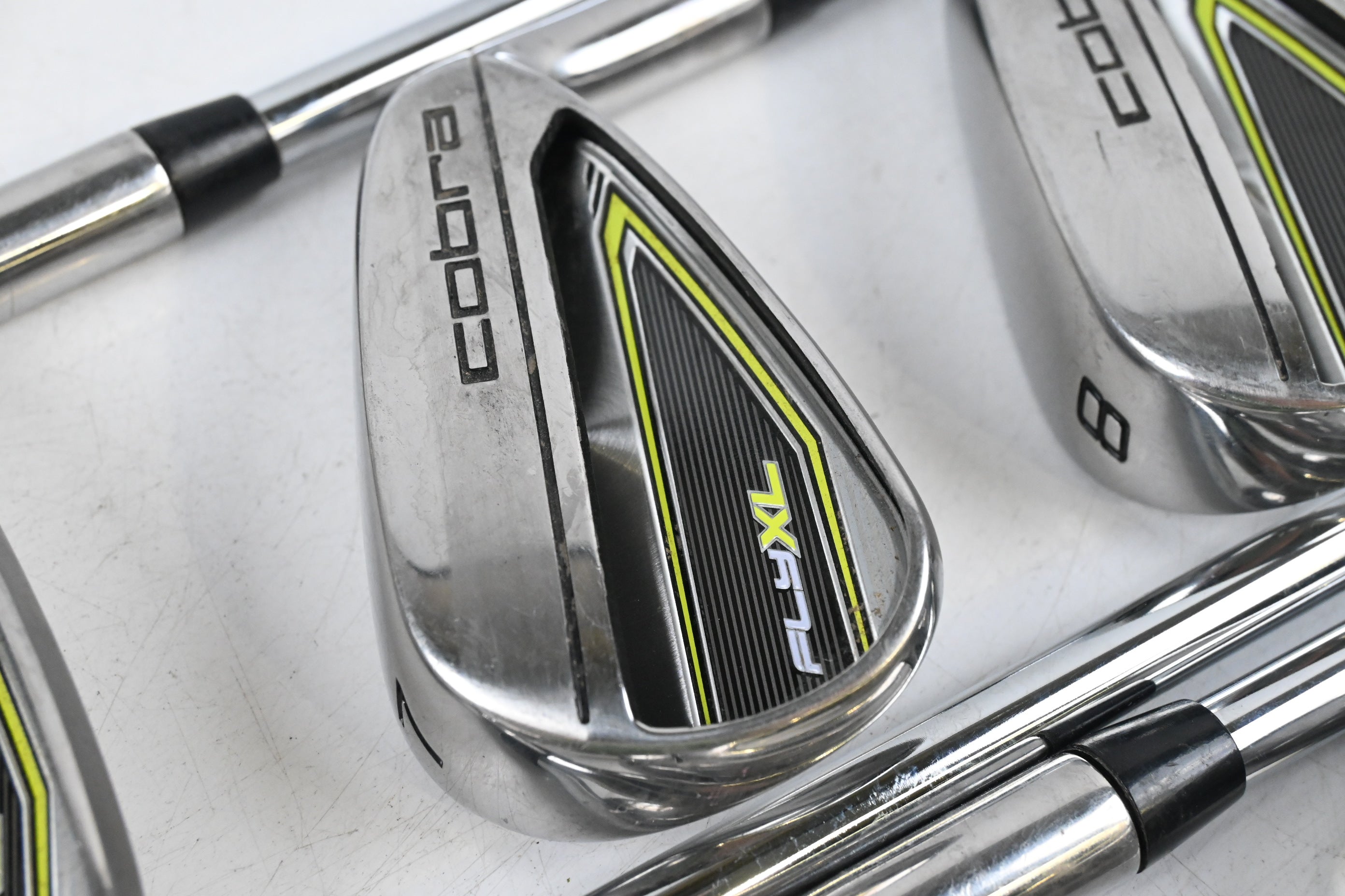 Cobra Fly XL Irons / 6-PW+SW / Regular Flex Cobra Fly XL Shafts