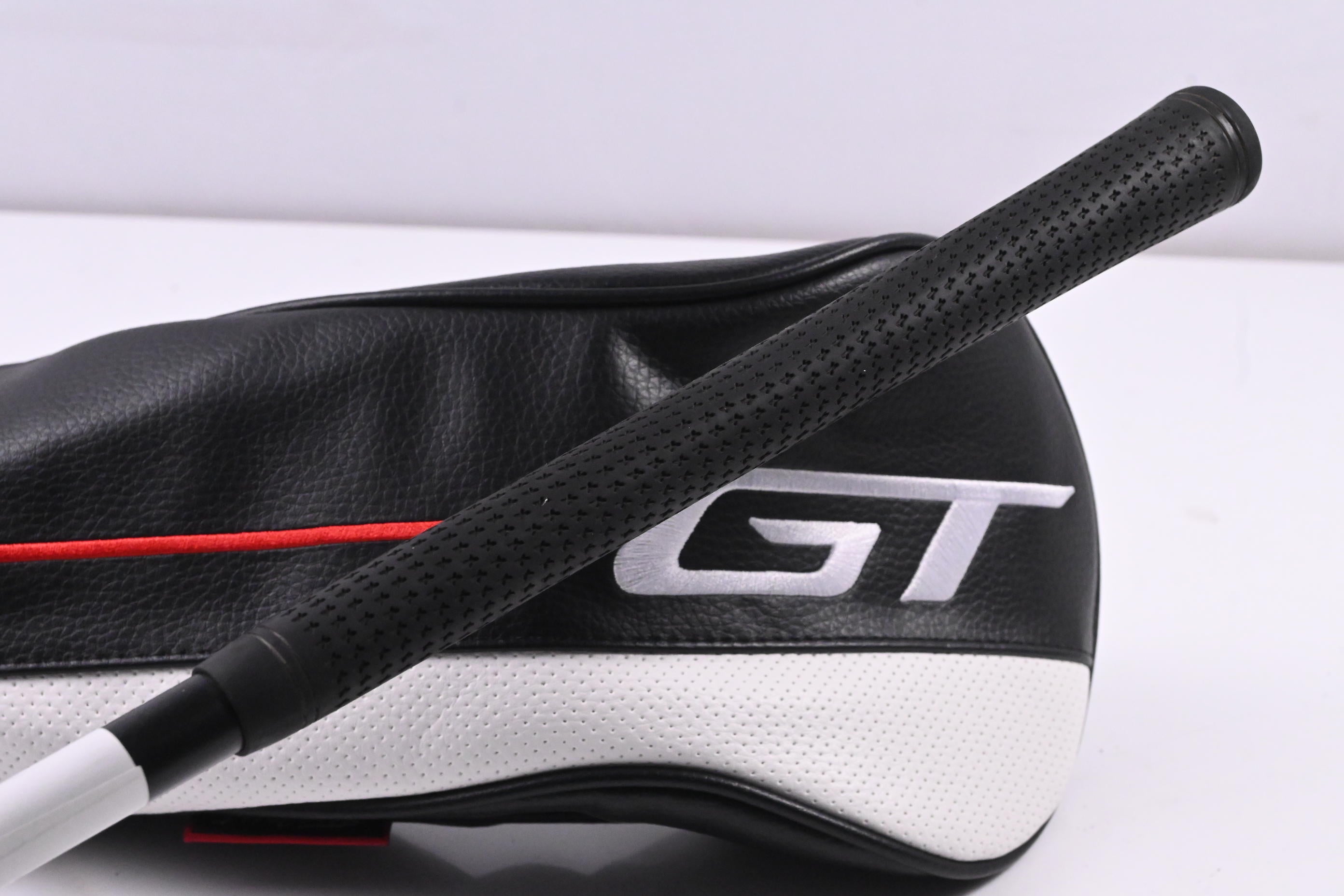 Titleist GT4 Driver / 9 Degree / Stiff Flex UST ONE Oneswing Shaft Tech Shaft