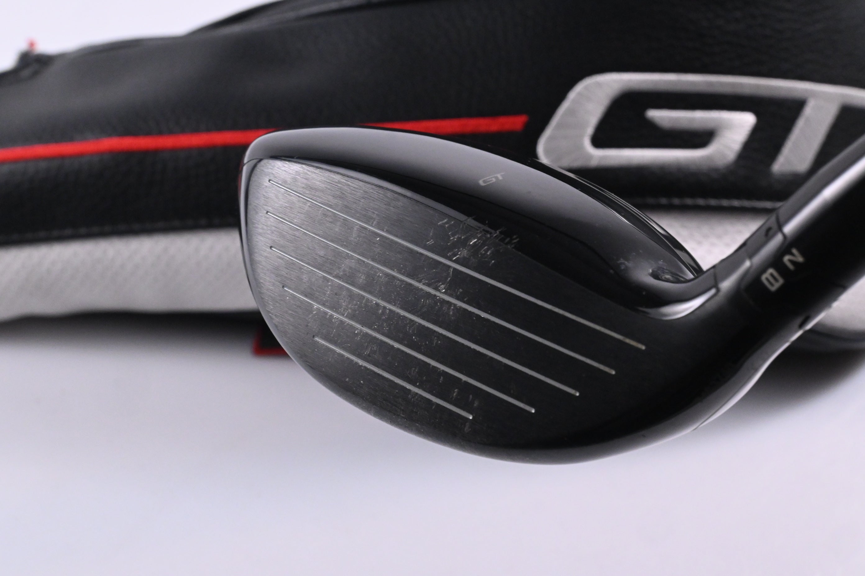 Titleist GT2 #5 Wood / 18 Degree / Regular Flex Denali Red 50 Shaft
