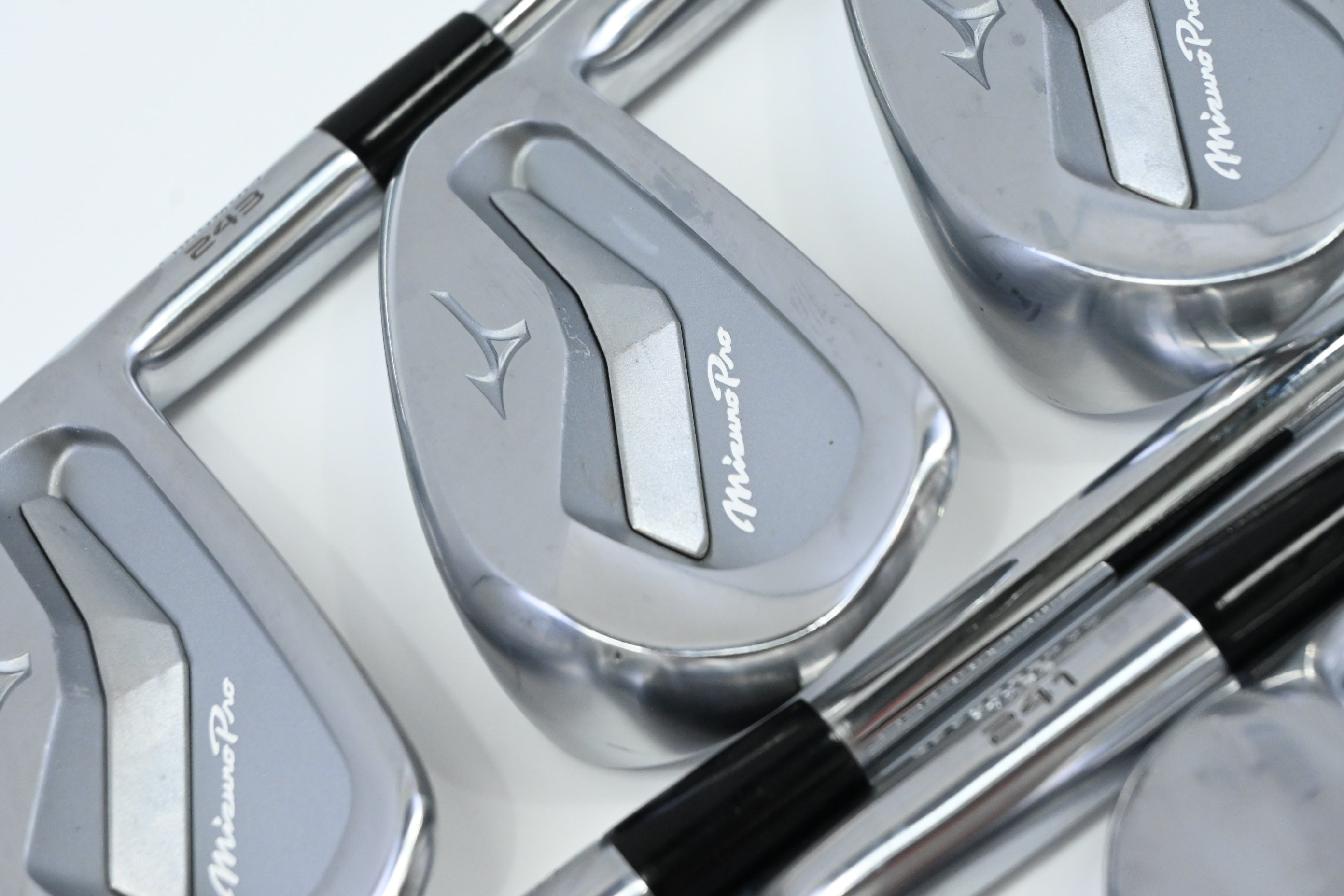 Mizuno Pro 241 Irons / 4-PW / X-Flex N.S.Pro Modus3 Tour 120 Shaft