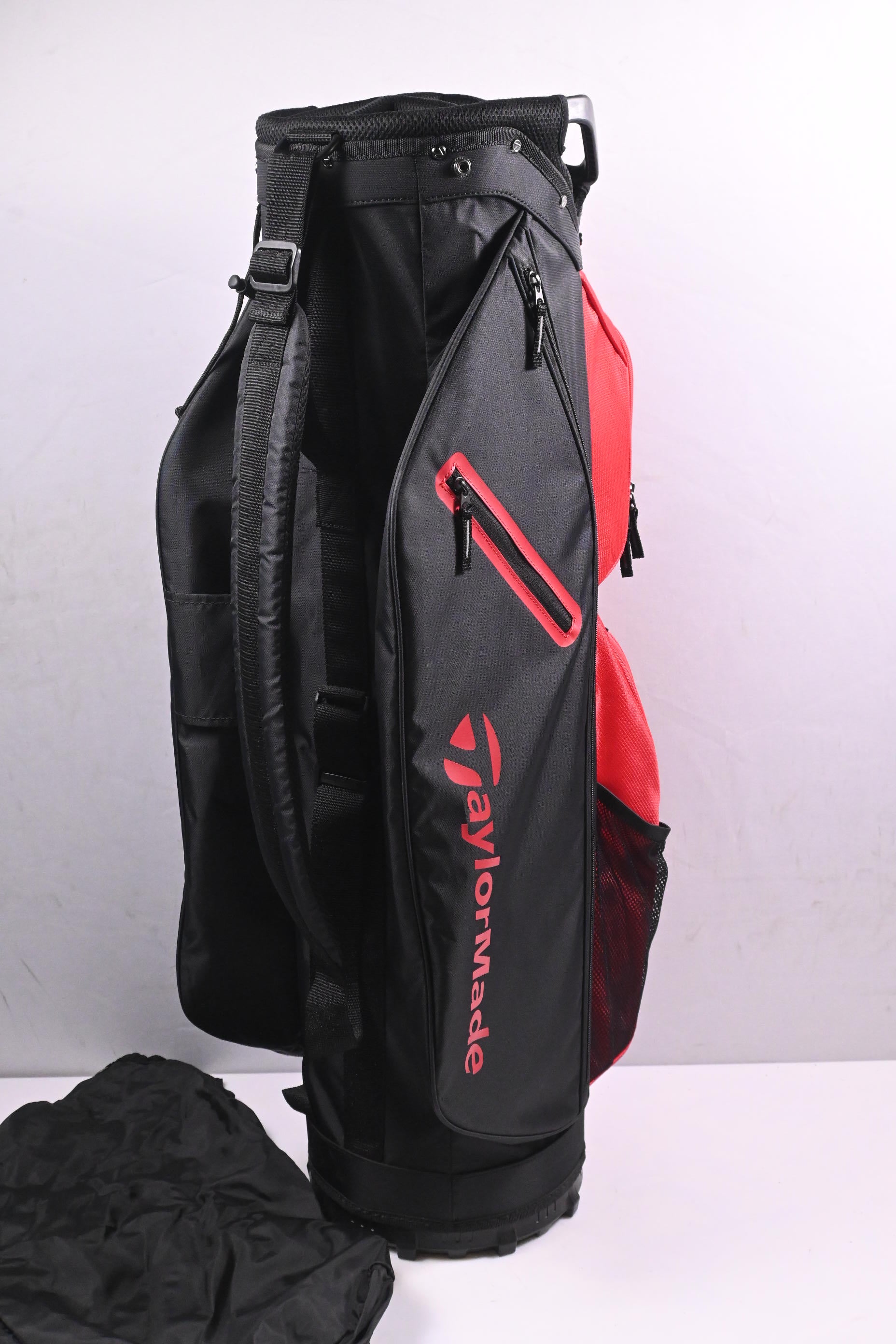 Taylormade Classic Cart Bag / 6-Way Divider / Black & Red