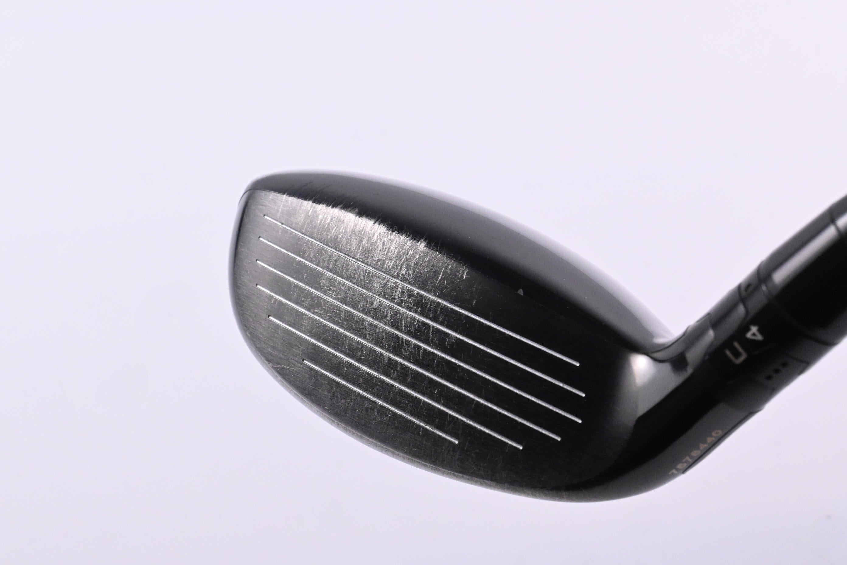 Titleist TS2 #3 Hybrid / 19 Degree / Stiff Flex Tensei AV Blue 70 Shaft