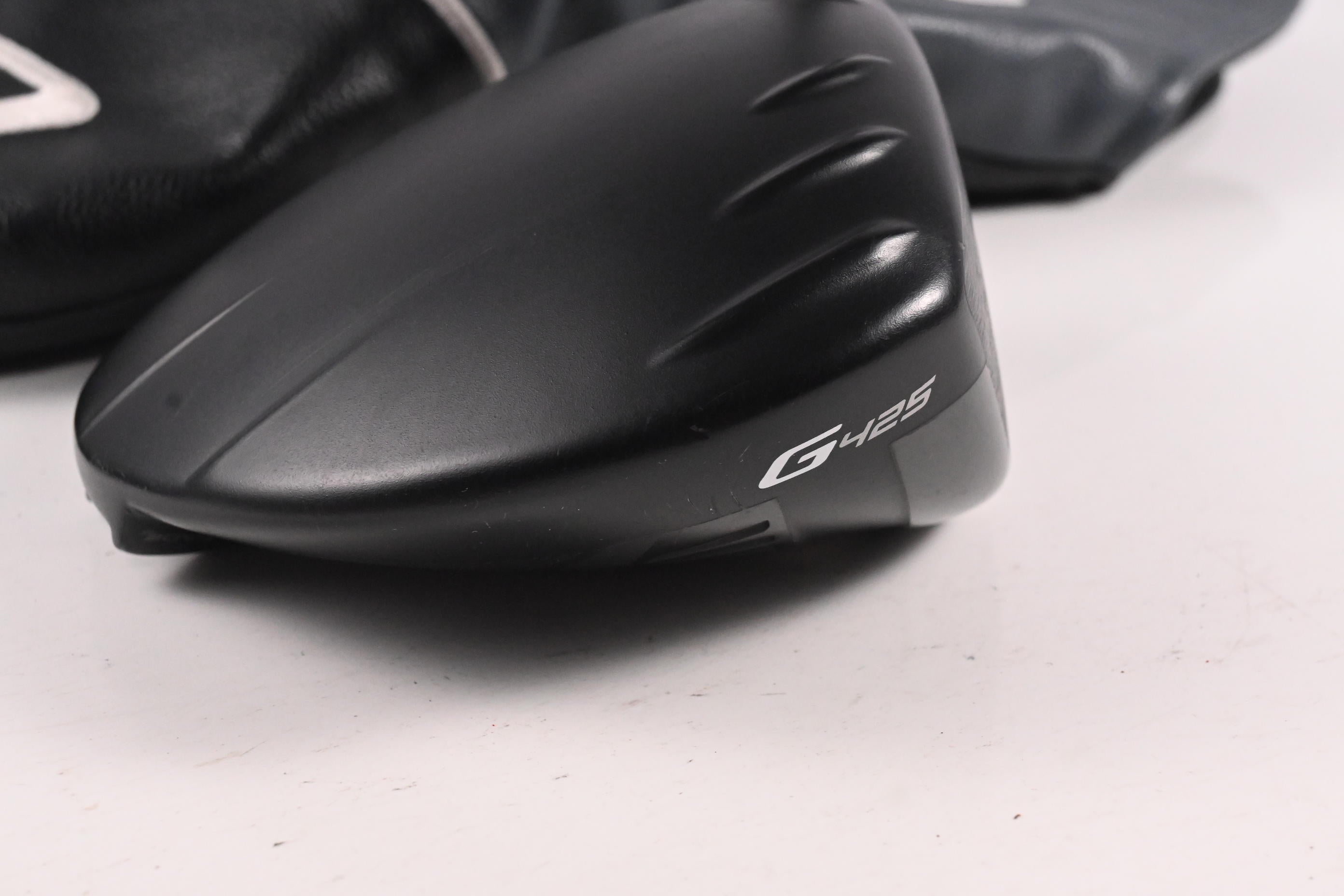 Ping G425 Max Driver / 10.5 Degree / Regular Flex Ping Alta CB Black 55 Shaft