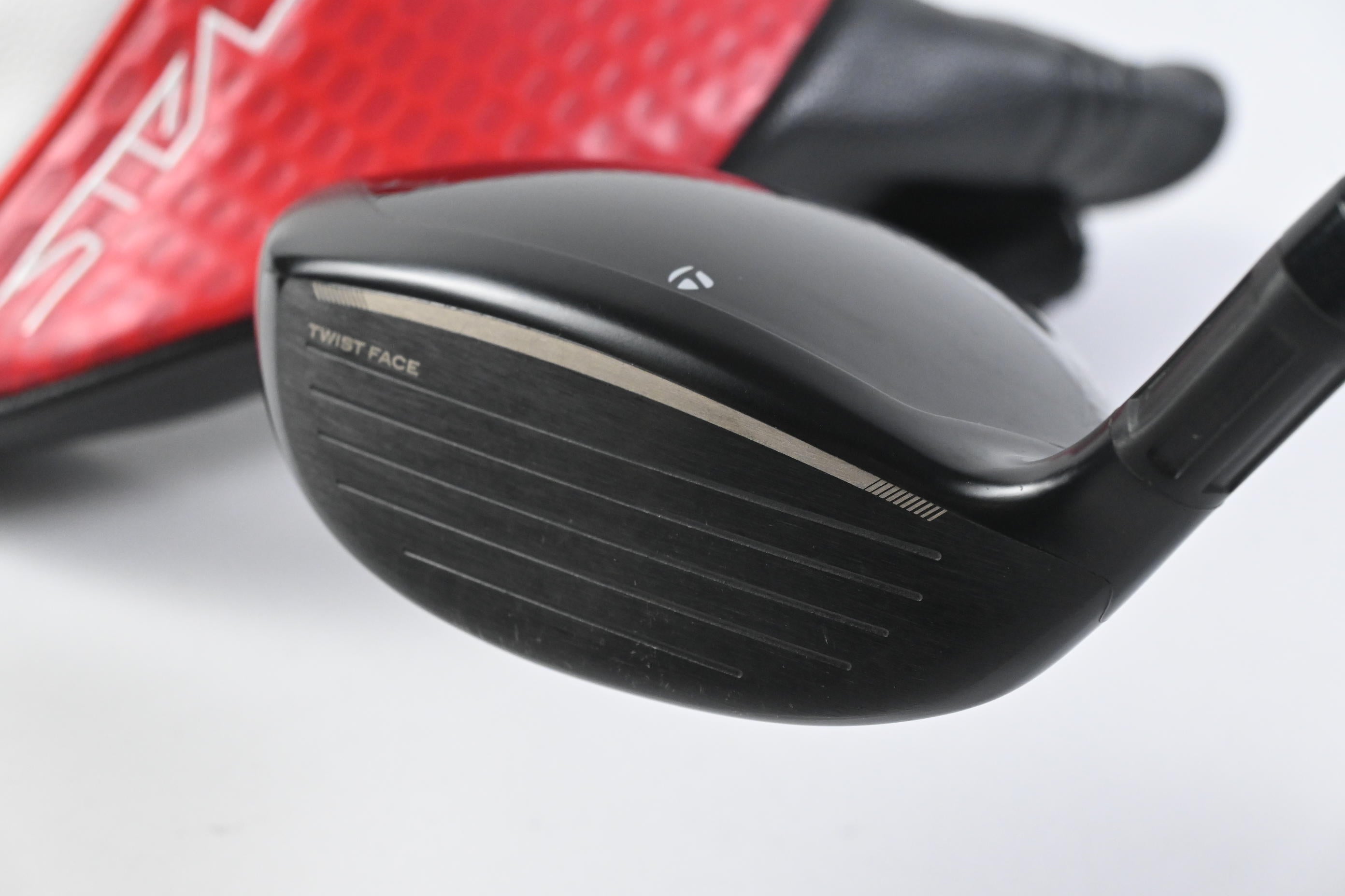 Ladies Taylormade Stealth 2 HD #5 Wood / 19 Degree / Ladies Flex Ascent 45
