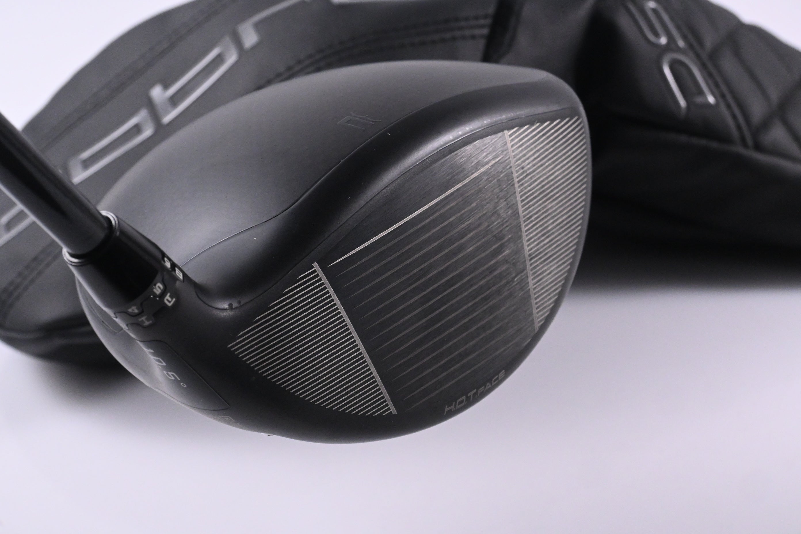Left Hand Cobra DS-Adapt X Driver / 10.5 Degree / X-Flex Project X Denali Black