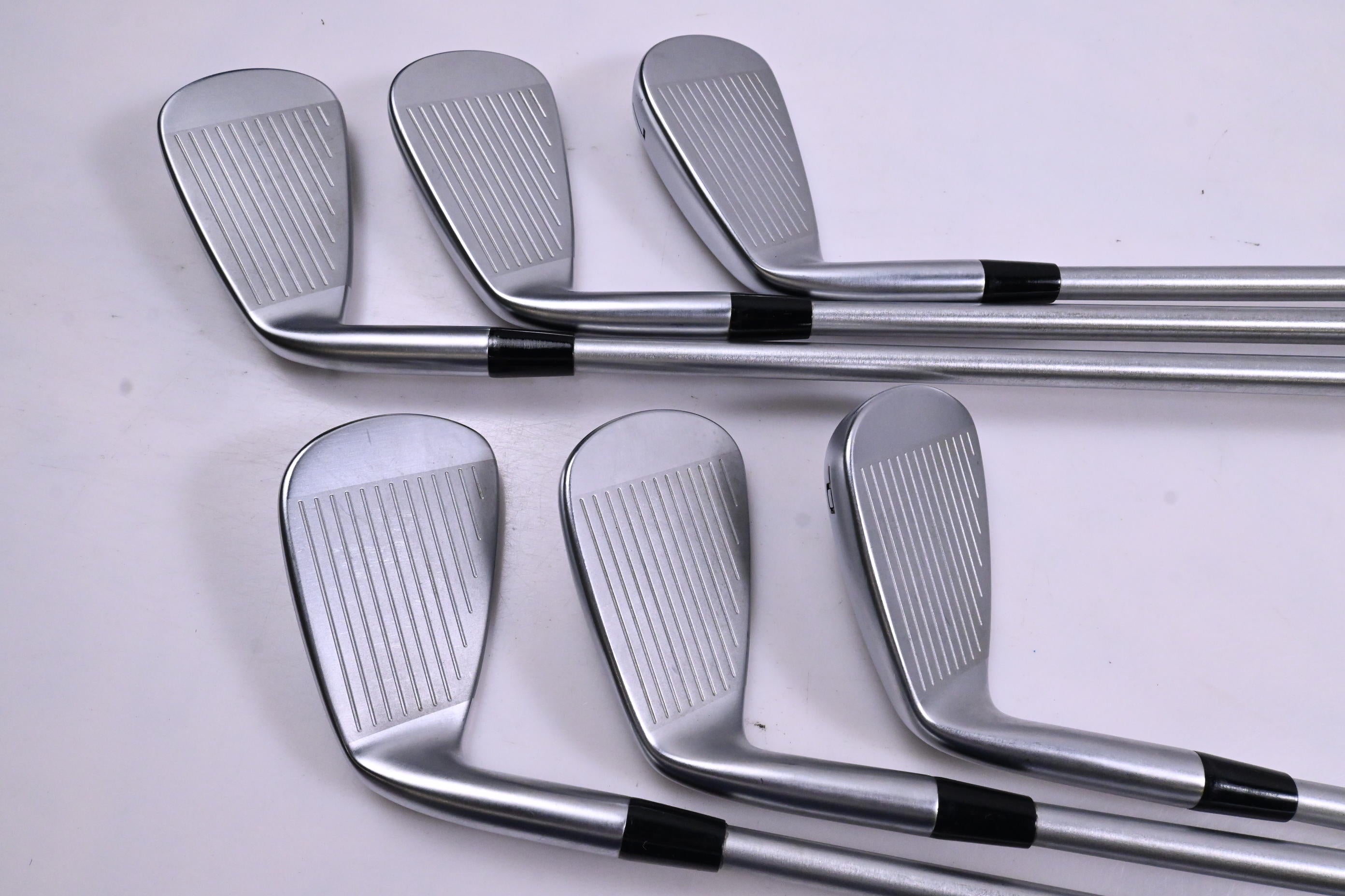Mizuno JPX 925 Hot Metal Pro Irons / 5-PW / X-Flex KBS Tour C-Taper 130 Shafts