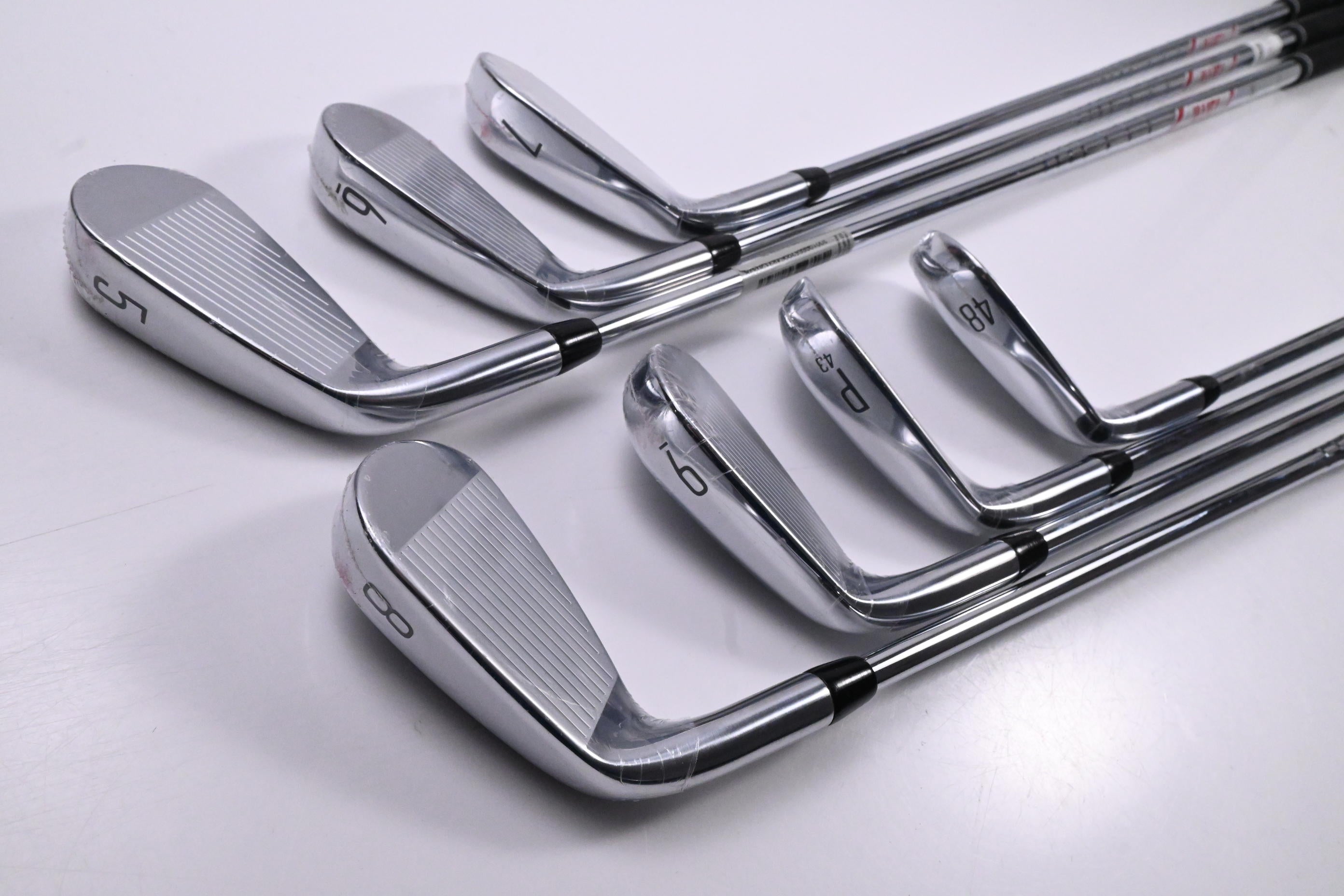 Titleist T350 Irons / 5-PW+48° / Regular Flex AMT Red R300 Shafts