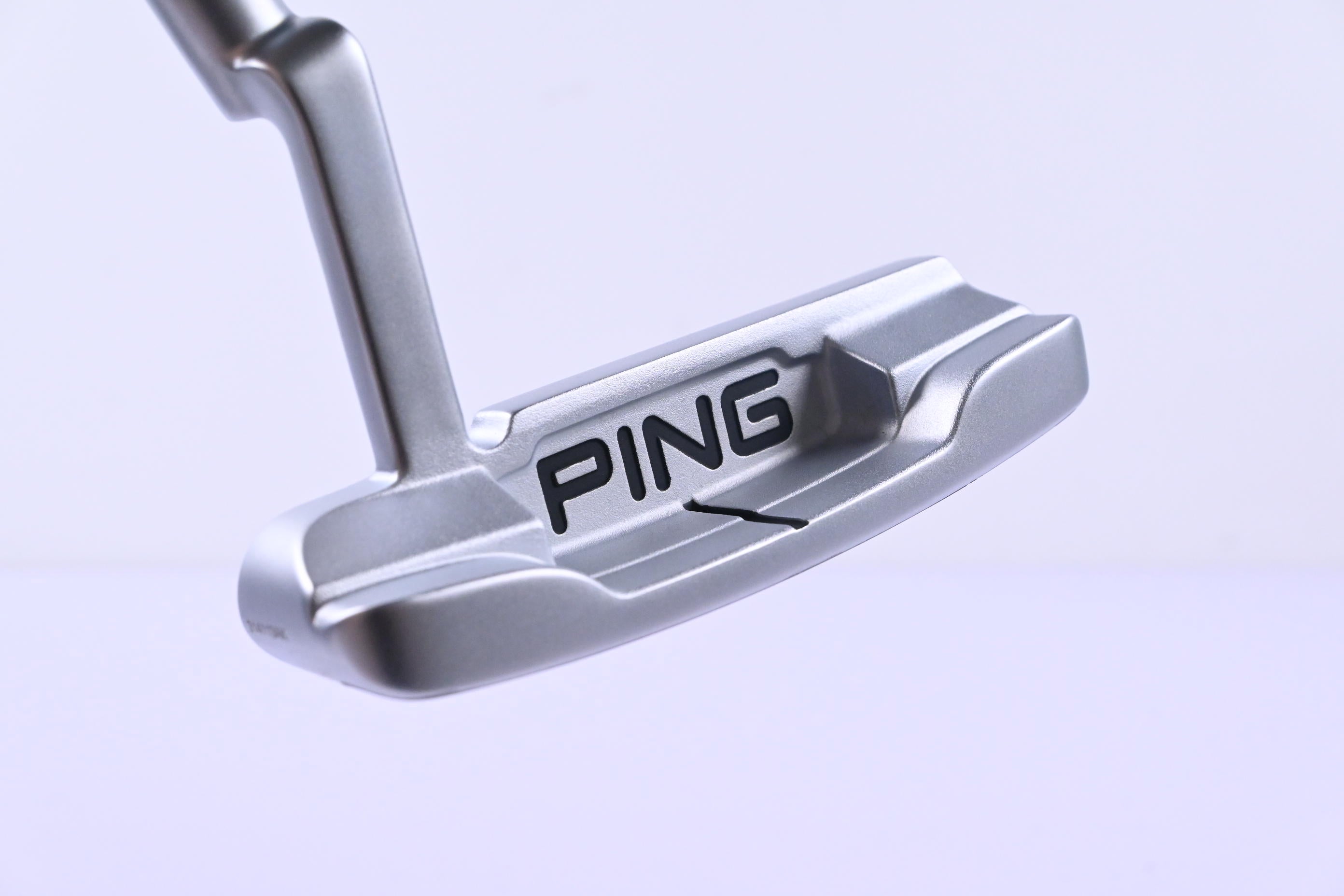 Ping Sigma 2 Anser Putter / Black Dot / 32 Inch