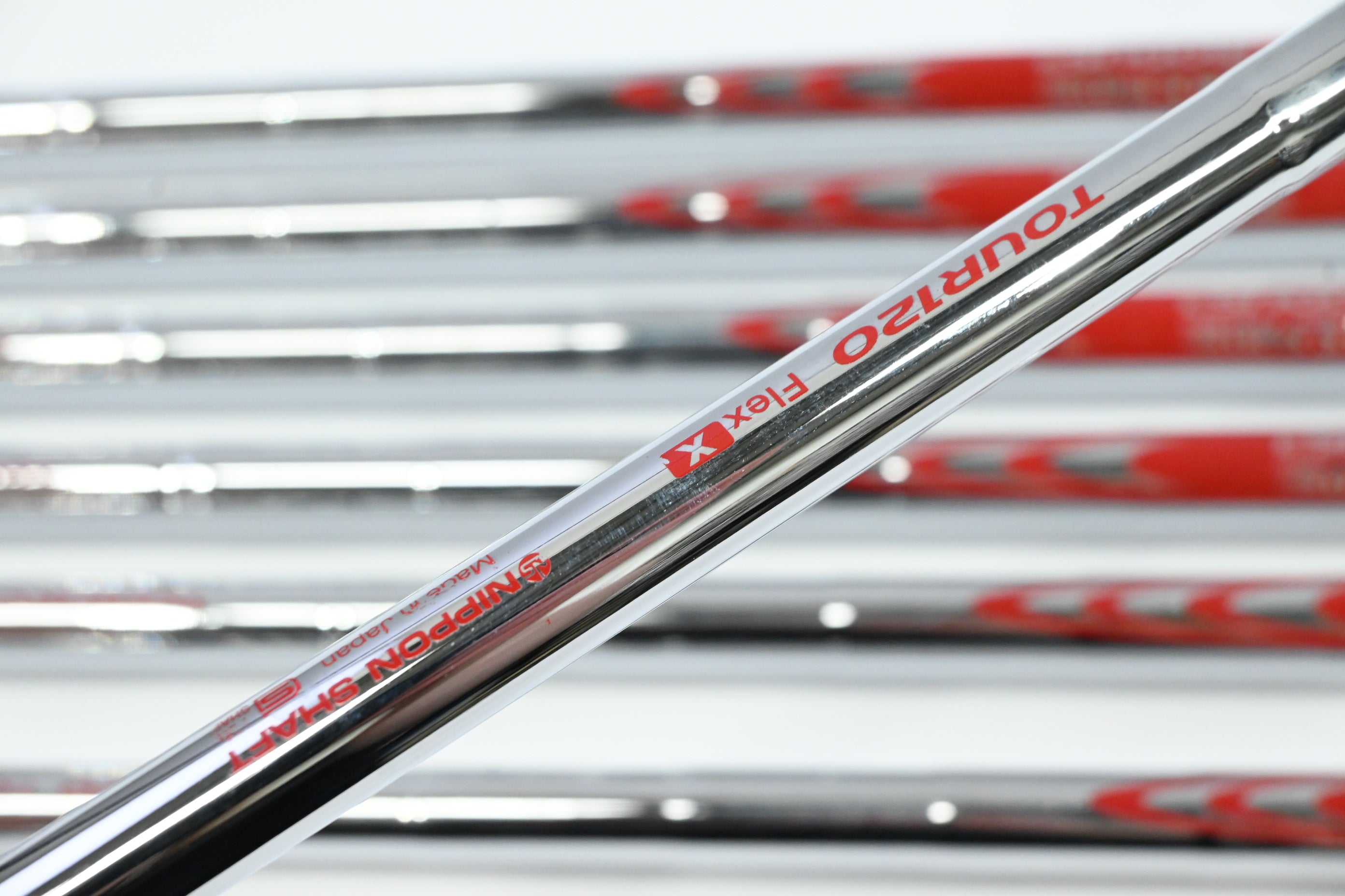 Mizuno Pro 241 Irons / 4-PW / X-Flex N.S.Pro Modus3 Tour 120 Shaft