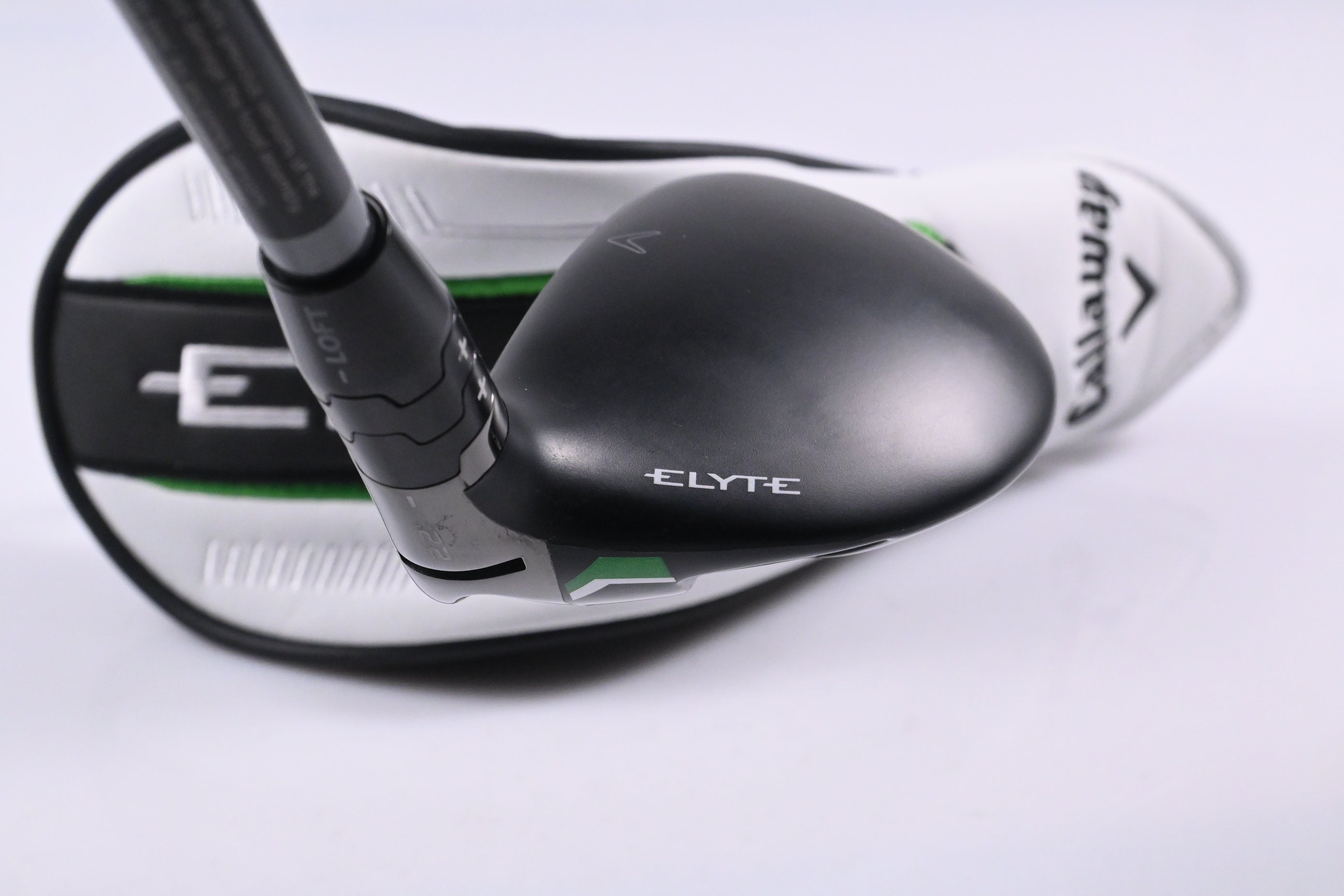 Callaway Elyte #4 Hybrid / 22 Degree / Regular Flex Denali Charcoal 60 Shaft