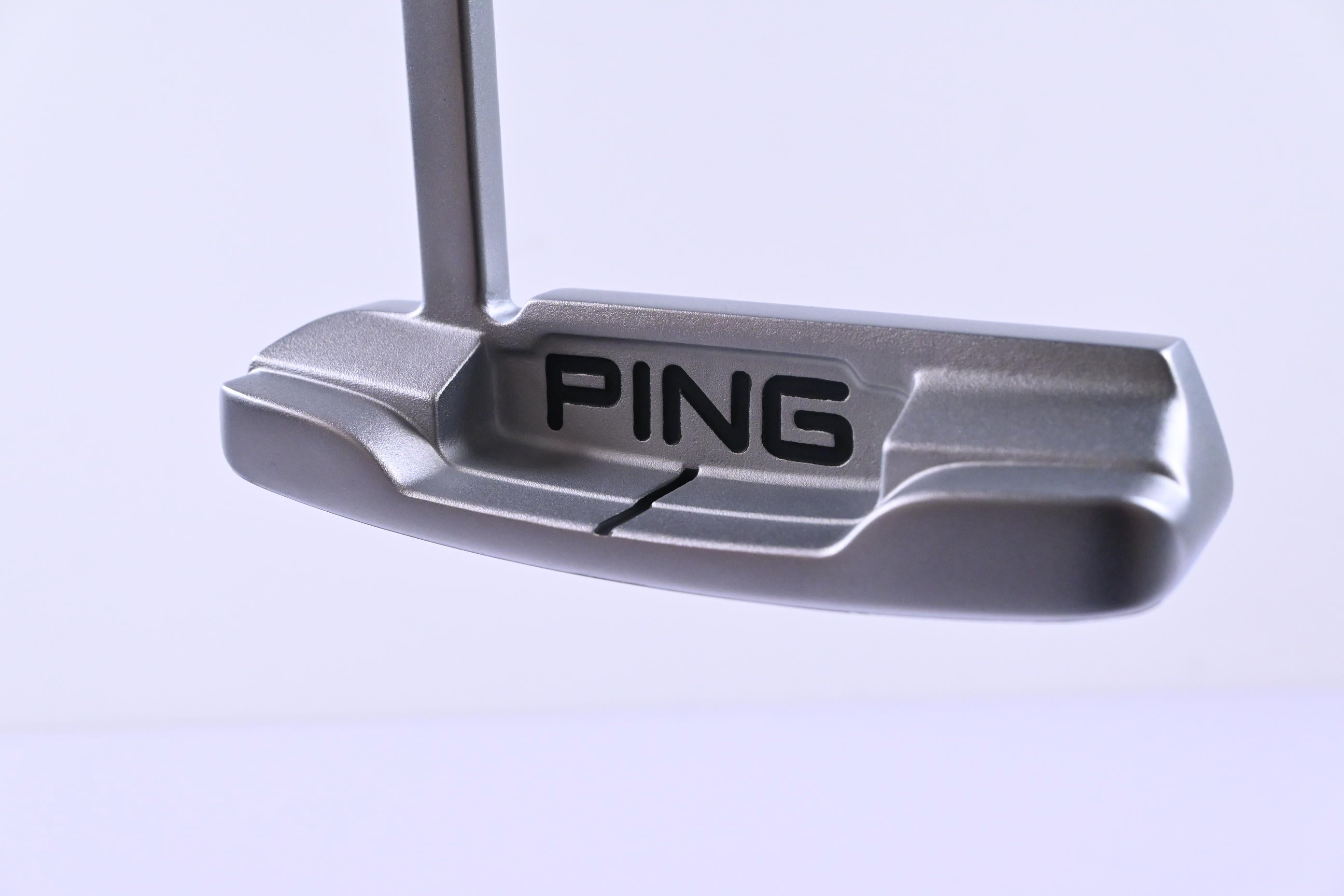 Ping Sigma 2 Anser Putter / Black Dot / 32 Inch