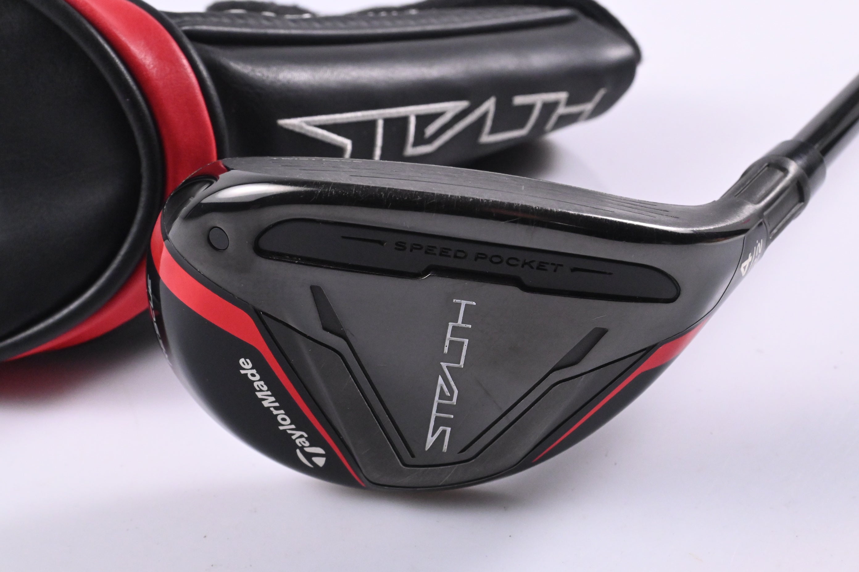 Taylormade Stealth #4 Hybrid / 22 Degree / Regular Flex Fujikura Ventus Red 6