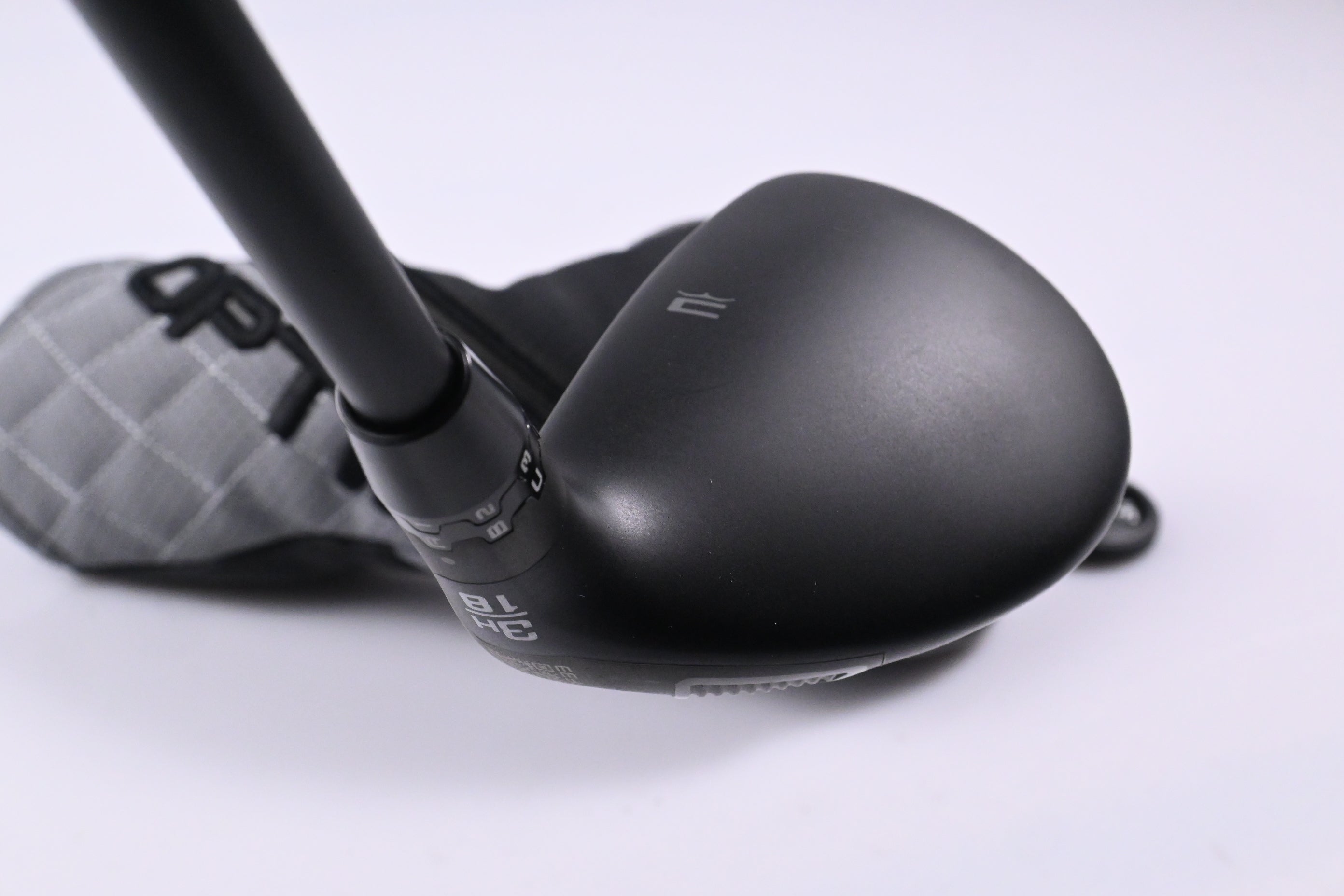 Cobra OPTM #3 Hybrid / 18 Degree / Regular Flex KBS PG 75 Shaft