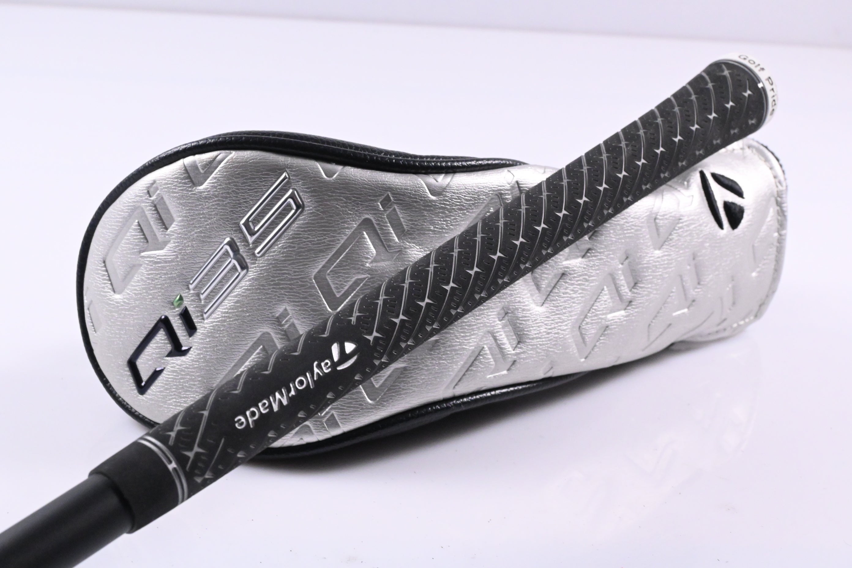 Taylormade Qi35 Max Lite #5 Hybrid / 27 Degree / Senior Flex Vanquish 5 Shaft