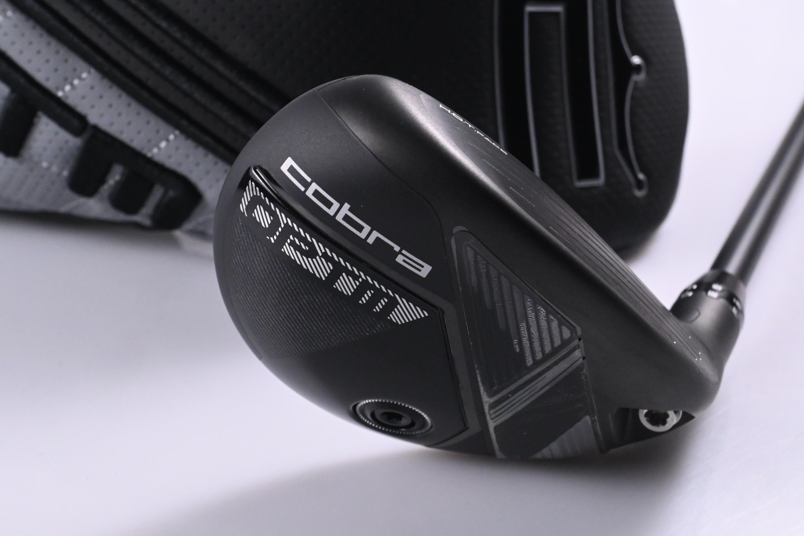 Cobra OPTM #4 Hybrid / 21 Degree / Regular Flex KBS PG Hybrid 75 Shaft