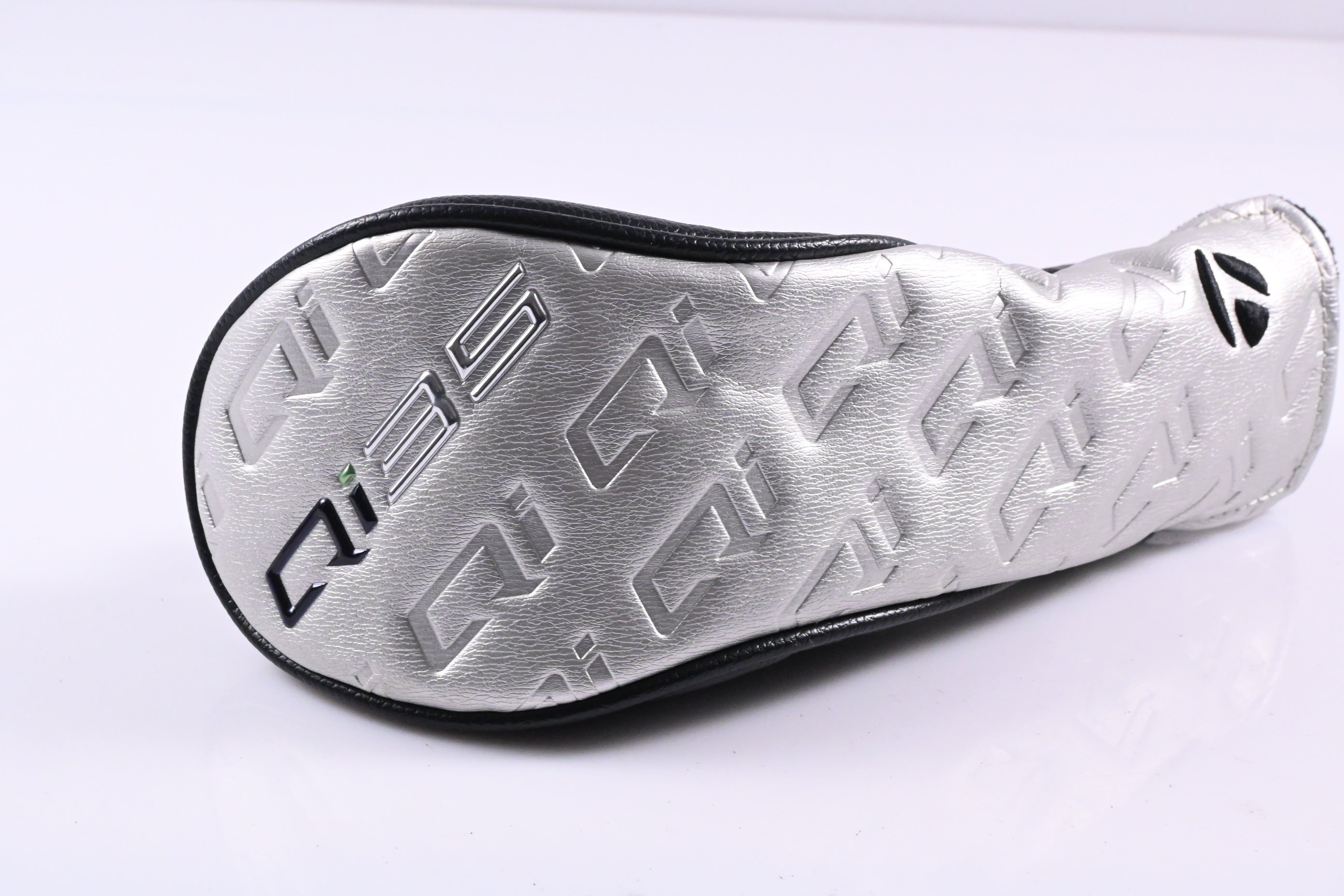 Taylormade Qi35 Max Lite #5 Hybrid / 27 Degree / Senior Flex Vanquish 5 Shaft