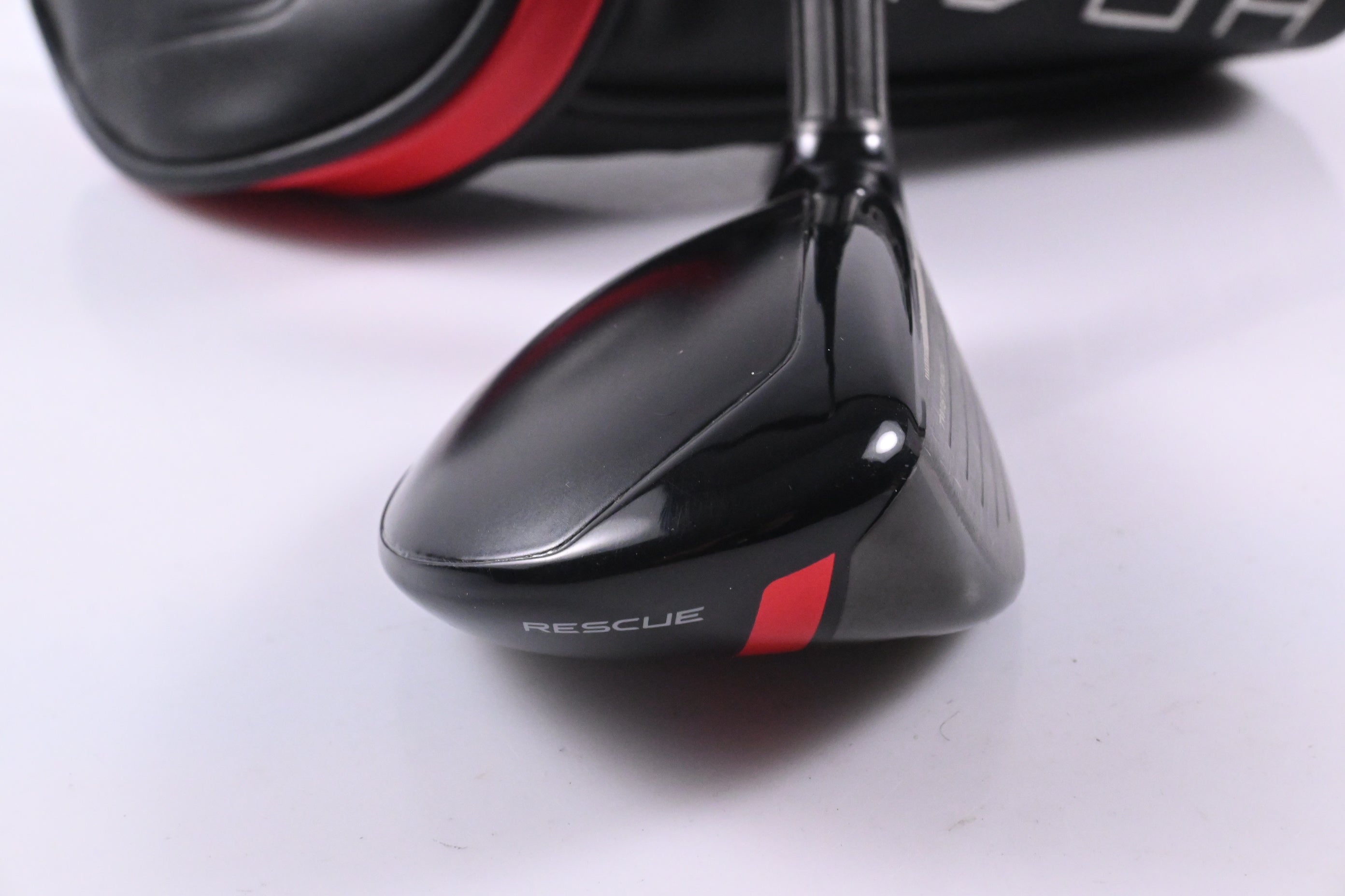 Taylormade Stealth #4 Hybrid / 22 Degree / Regular Flex Fujikura Ventus Red 6