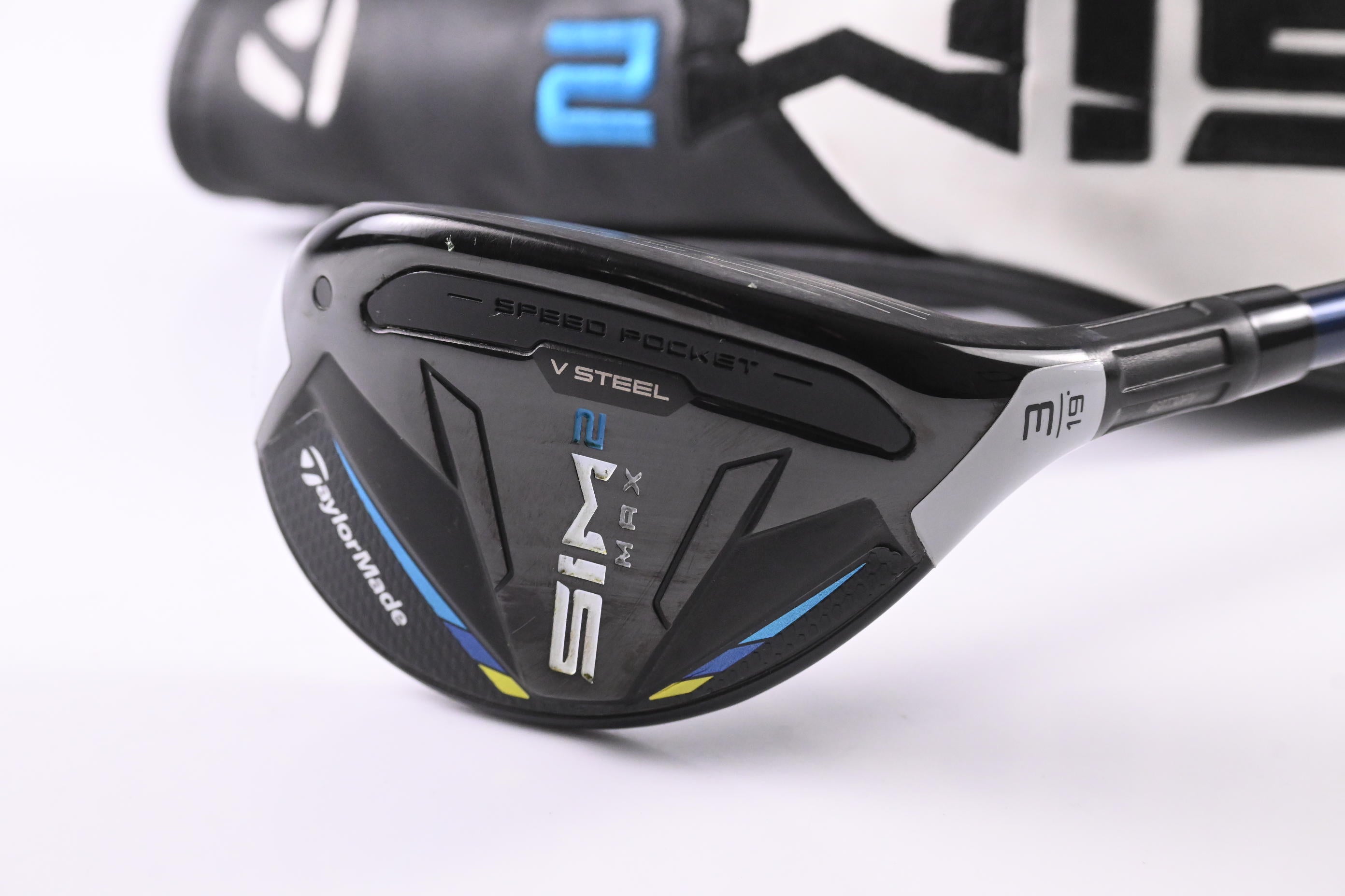 Taylormade SIM2 Max #3 Hybrid / 19 Degree / Stiff Flex Fujikura Ventus Blue 7