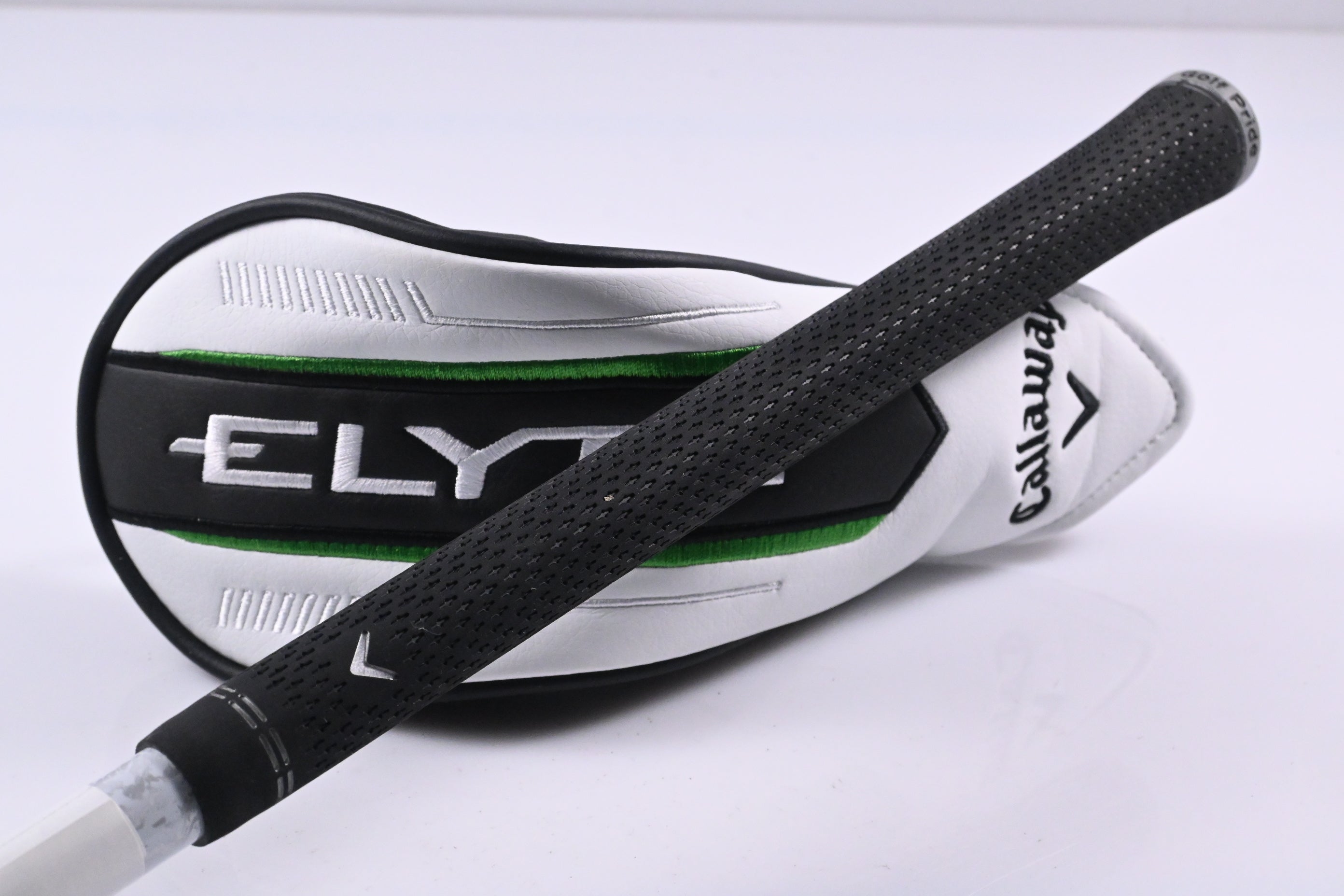 Callaway Elyte #4 Hybrid / 22 Degree / Regular Flex Denali Charcoal 60 Shaft