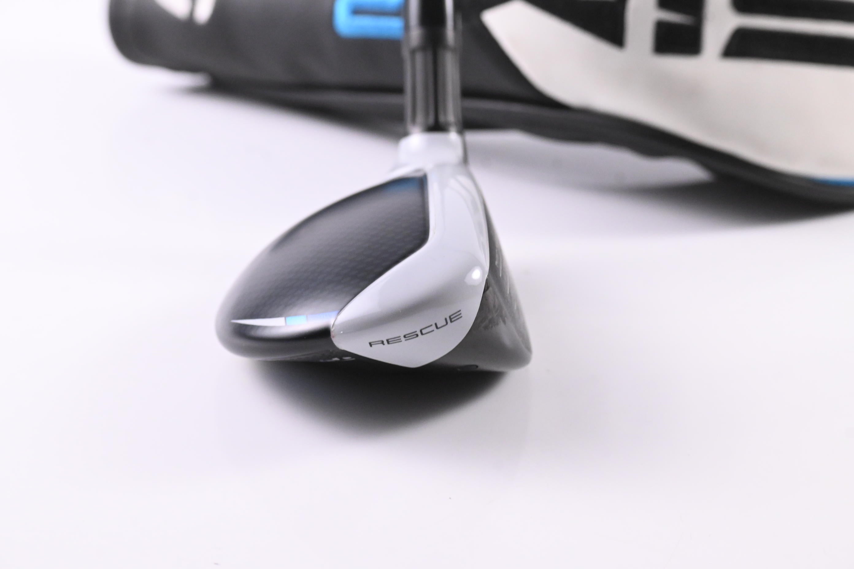 Taylormade SIM2 Max #3 Hybrid / 19 Degree / Stiff Flex Fujikura Ventus Blue 7