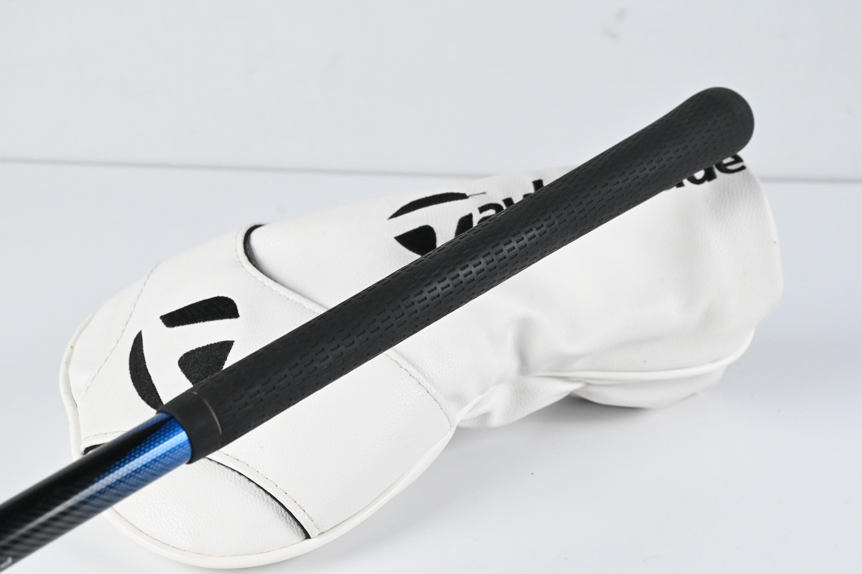 Taylormade Jetspeed Driver / 10.5 Degree / Regular Flex Matrix Velox T 49 Shaft