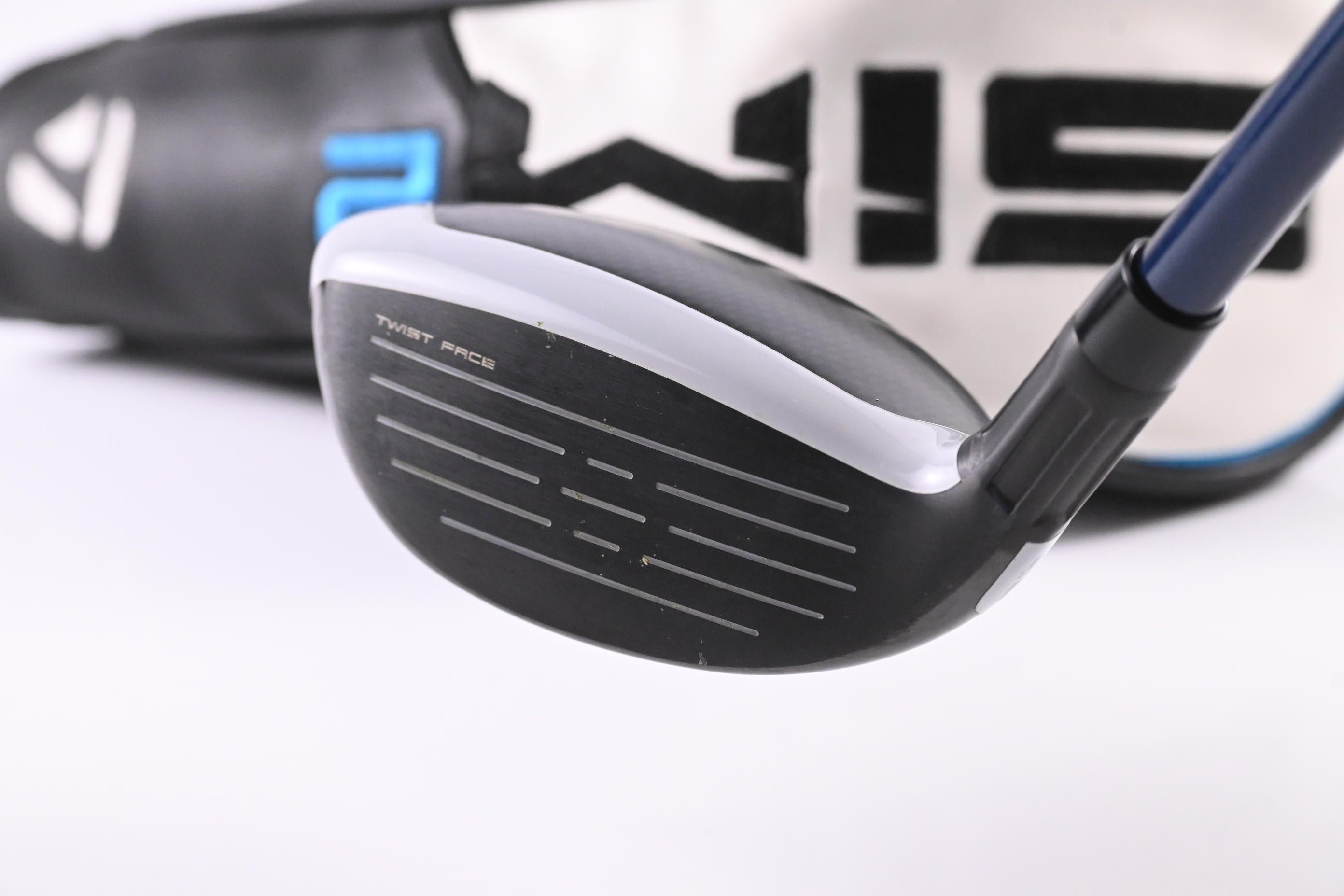 Taylormade SIM2 Max #3 Hybrid / 19 Degree / Stiff Flex Fujikura Ventus Blue 7