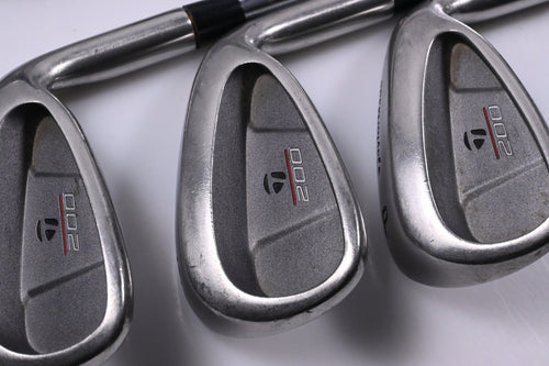 Taylormade 200 Steel Irons / 6-PW / Regular Flex Taylormade 80 Shafts