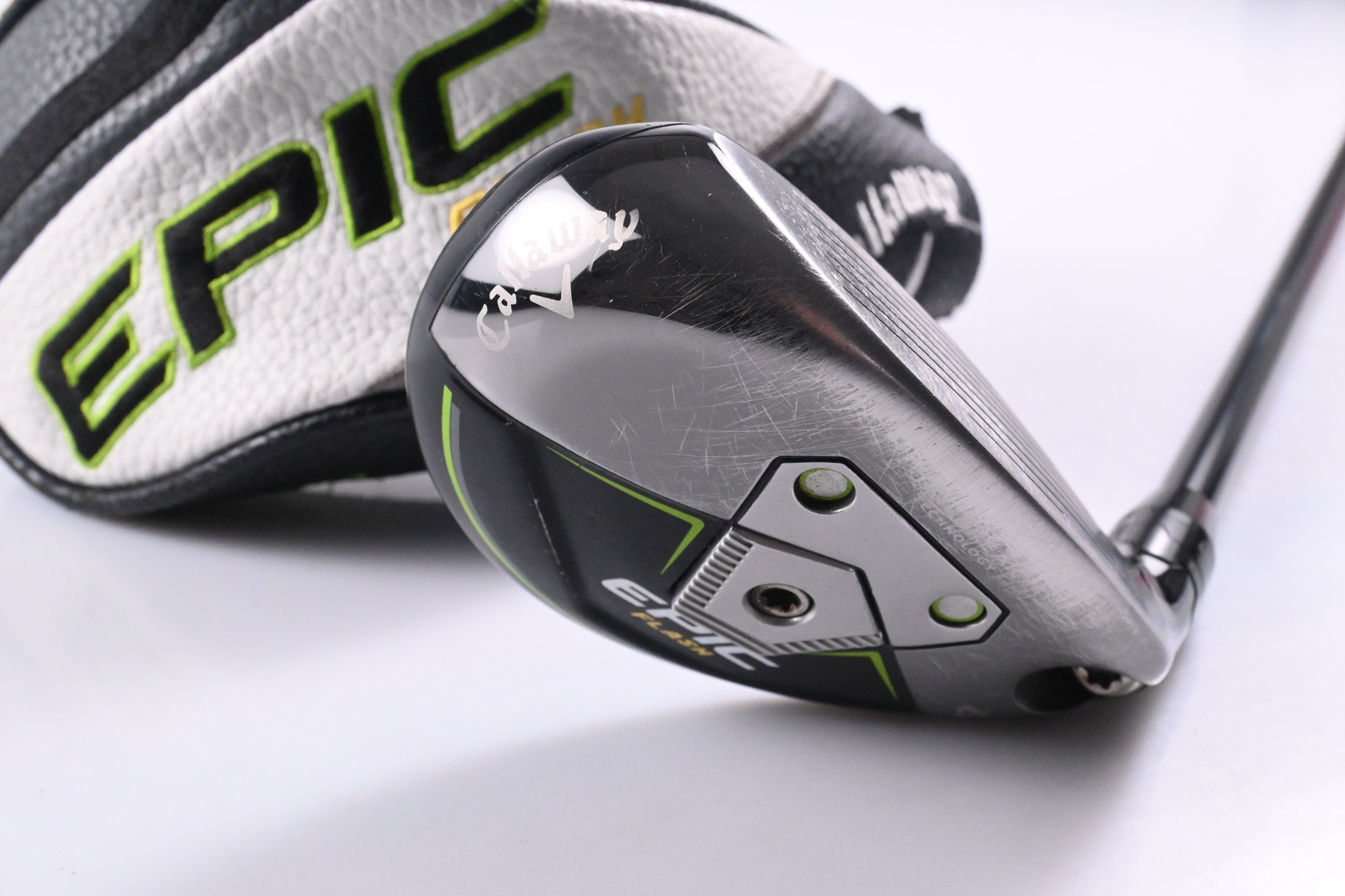 Callaway Epic Flash #4 Hybrid / 21 Degree / Stiff Flex Tensei AV White 70 Shaft