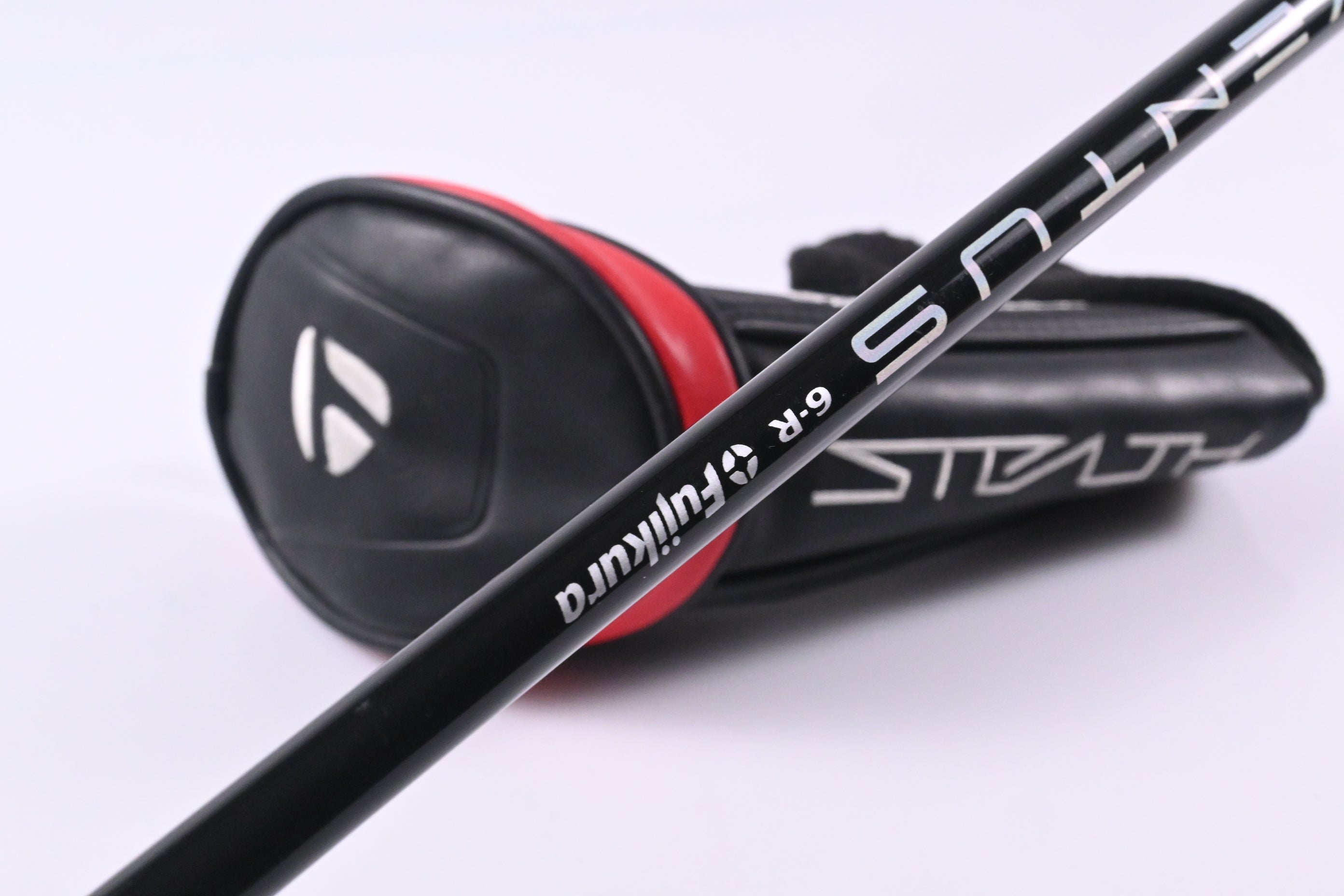 Taylormade Stealth #4 Hybrid / 22 Degree / Regular Flex Fujikura Ventus Red 6
